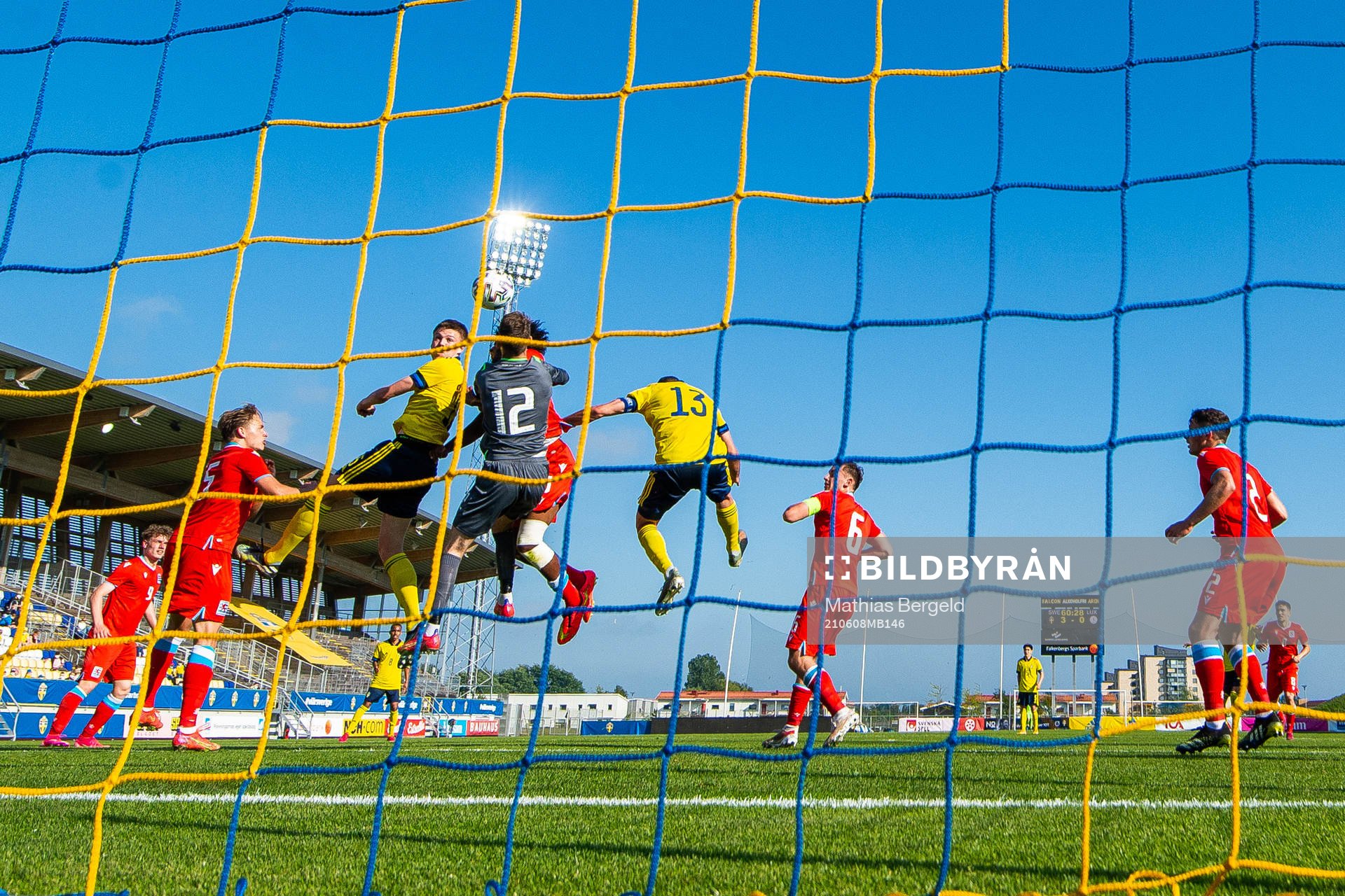 Emil Holm of Sweden scores 4-0 when competing with