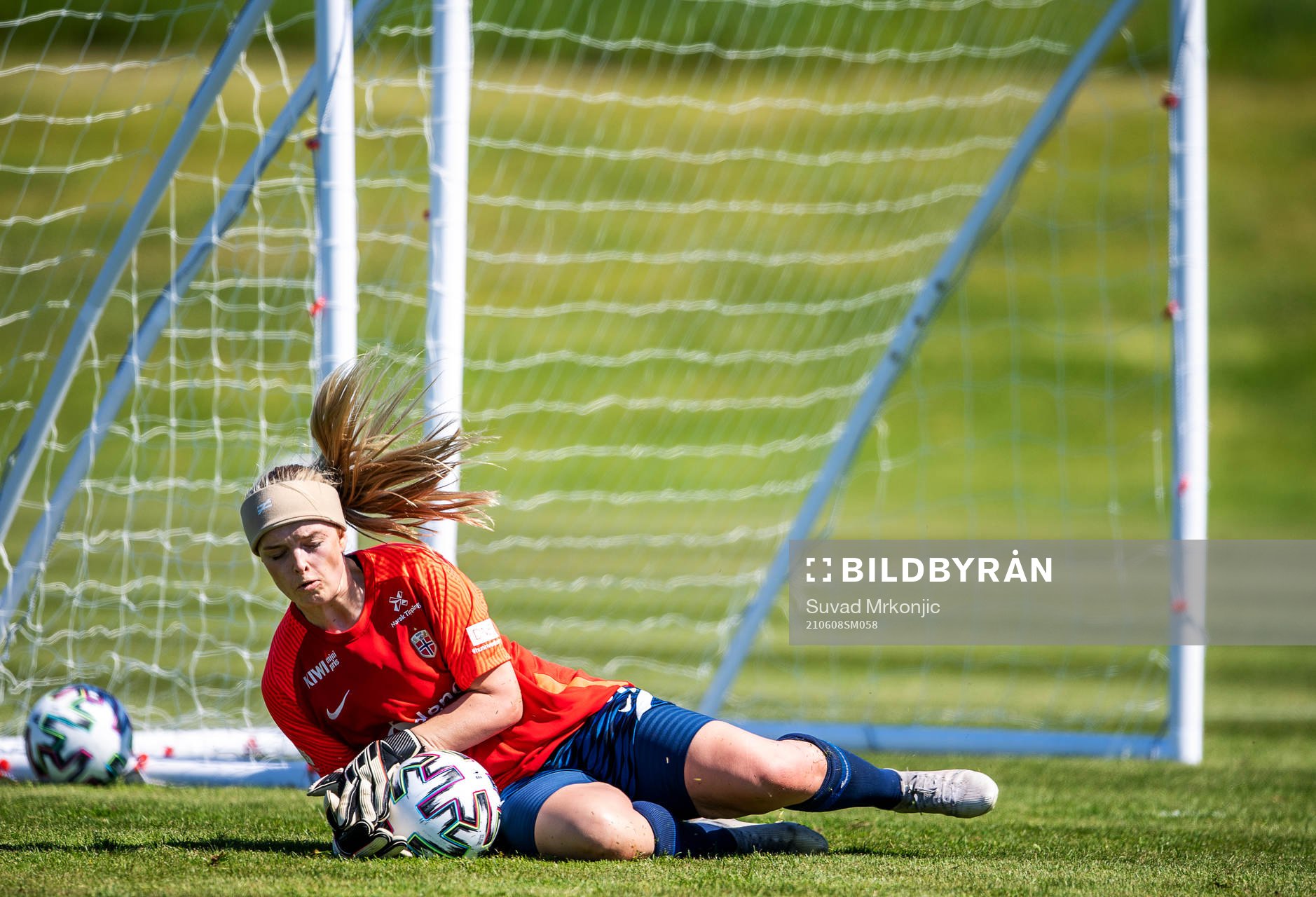 Goalkeeper Guro Pettersen of the Norwegian women’s