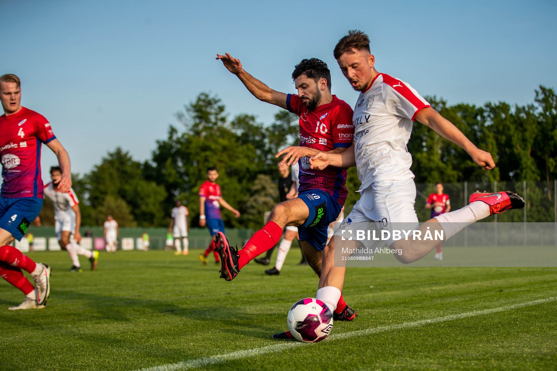 Höganäs Radwan Shaker och Assyriskas Kenan Karaduz