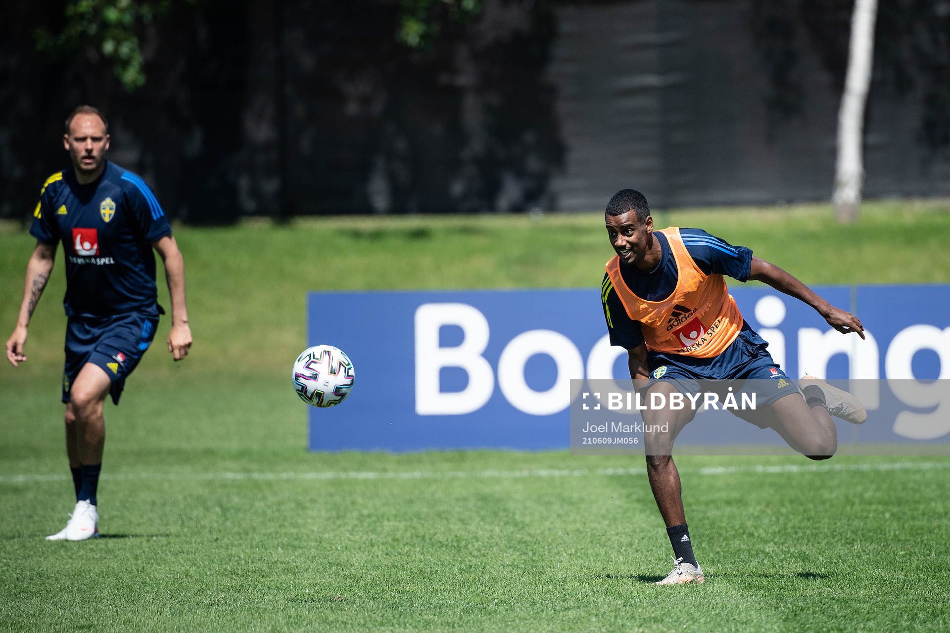 Andreas Granqvist  and Alexander Isak of the Swedish
