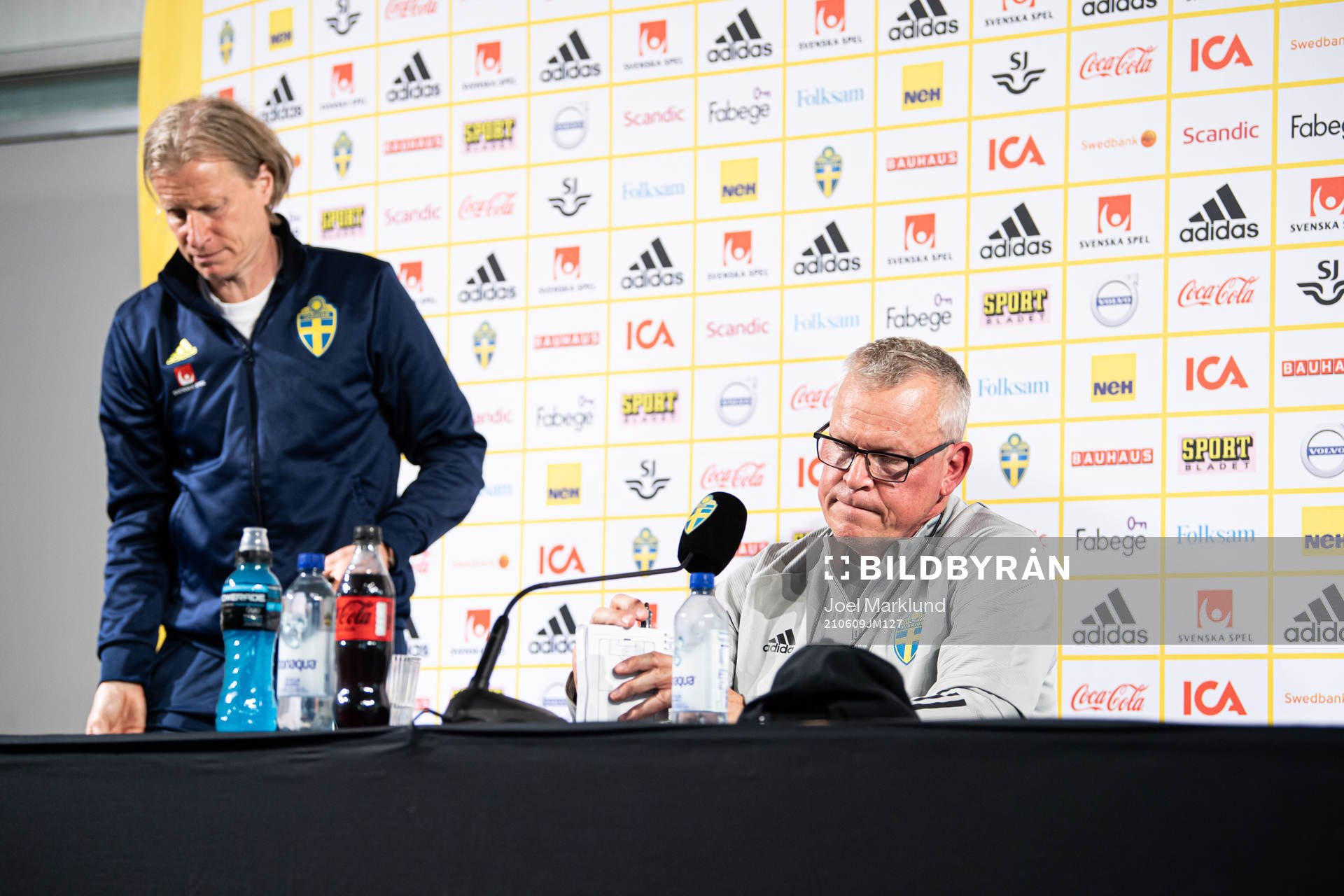 Stefan Pettersson, team manager, and Janne Andersson, head
