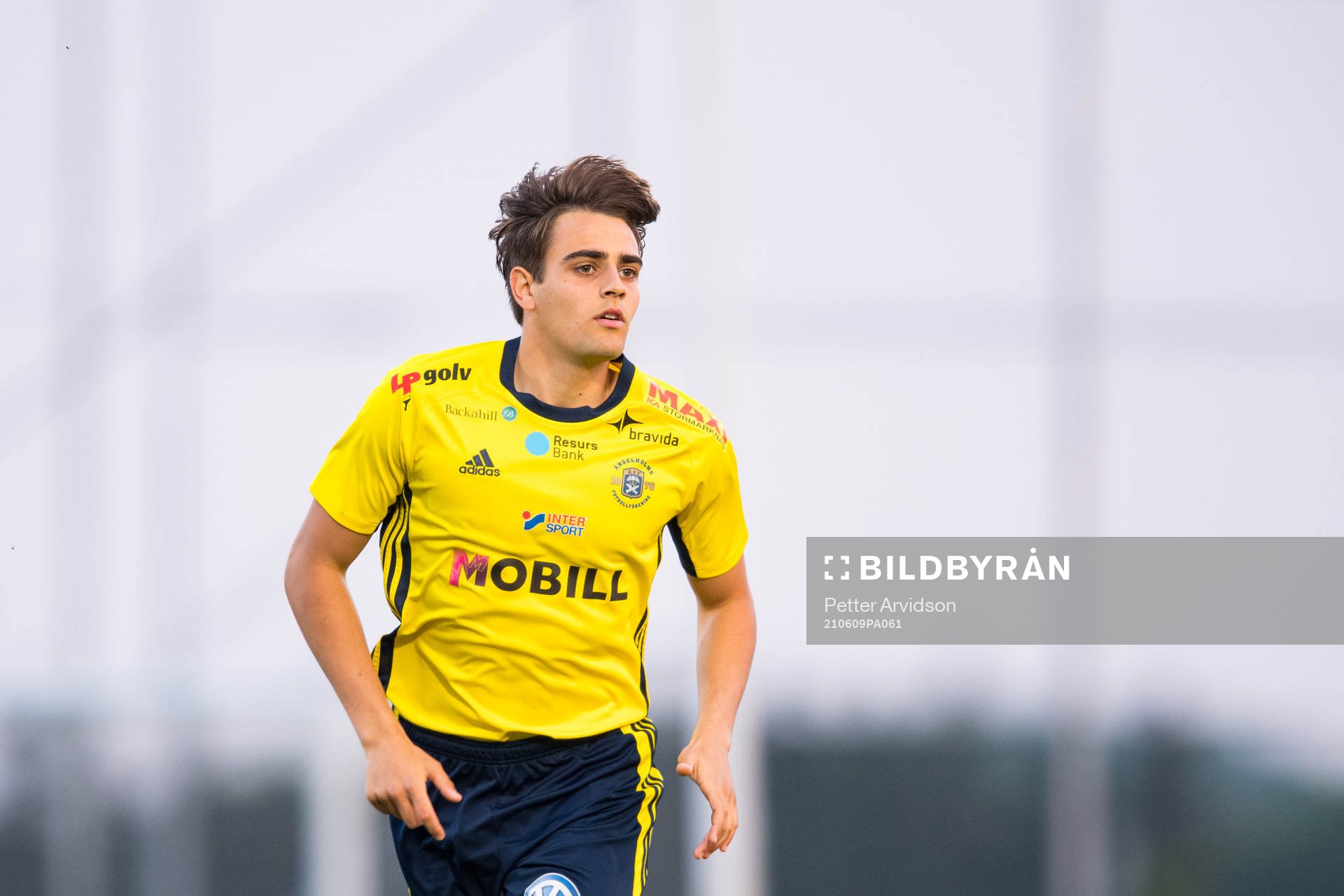 Ängelholms Eric Duran under fotbollsmatchen i Division 2 mellan Ängelholm och Tord den 9 juni 2021 i Ängelholm. 