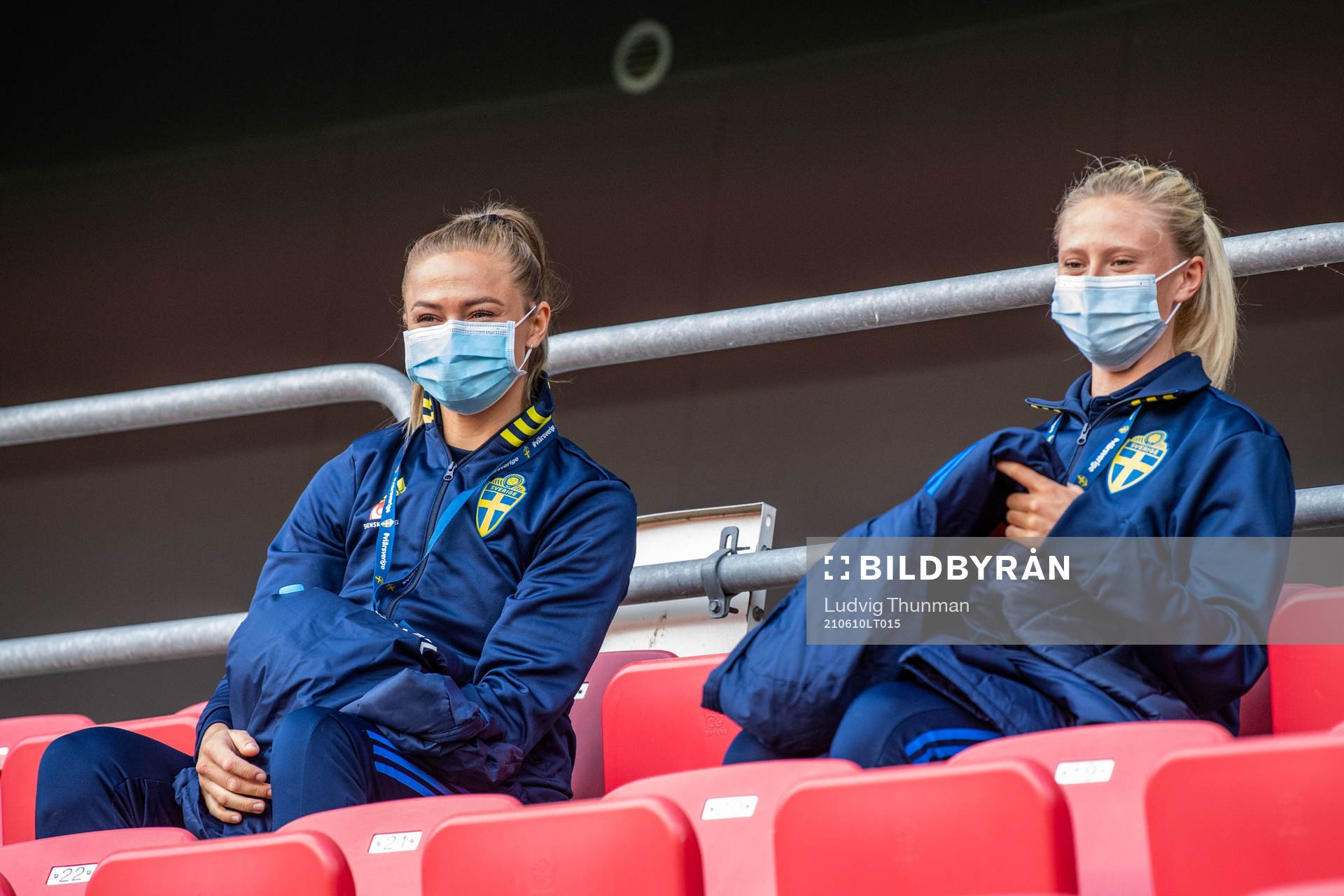 Fridolina Rolfö and Rebecka Blomqvist of Sweden