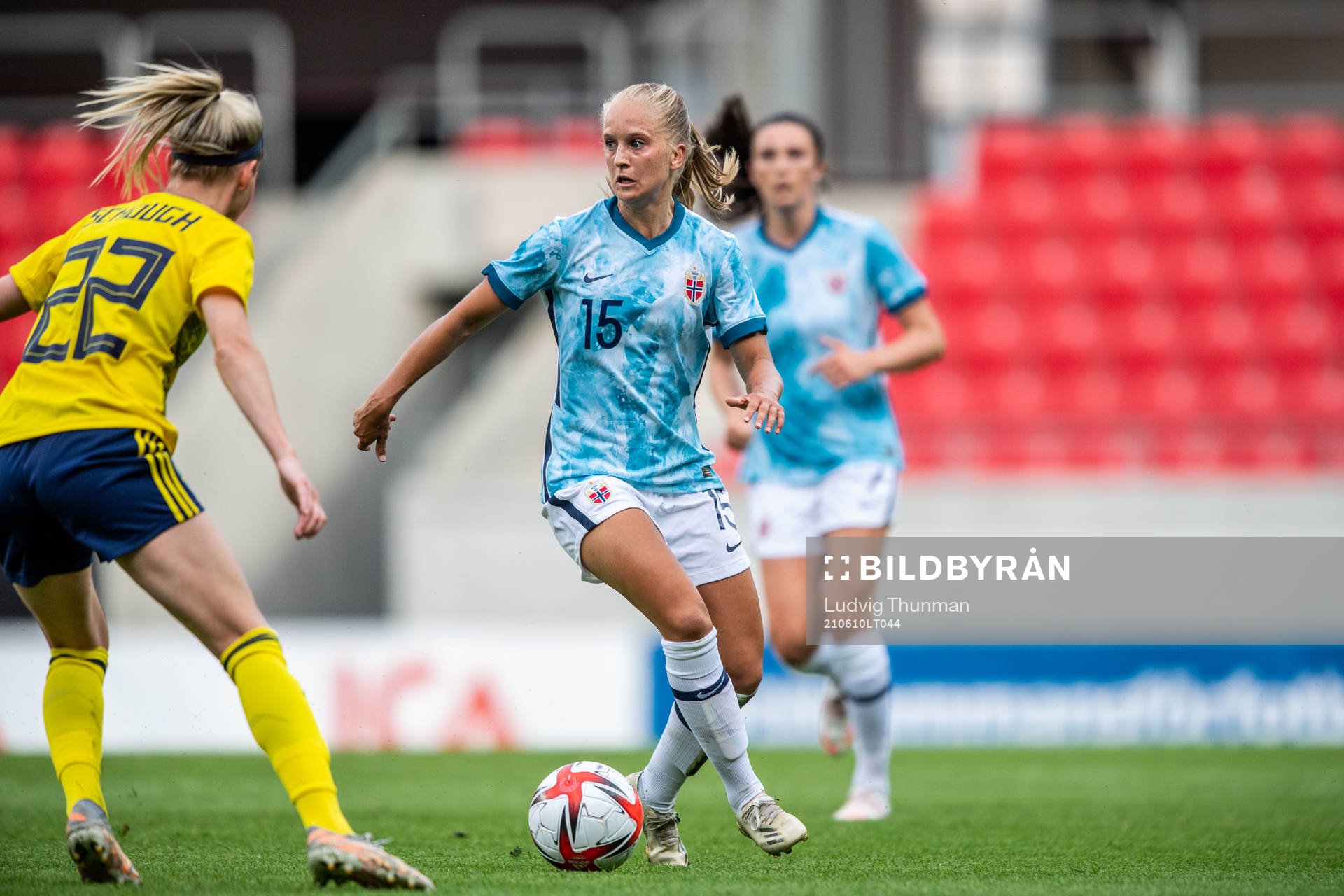 Olivia Schough of Sweden and Amalie Vevle Eikeland of Norway