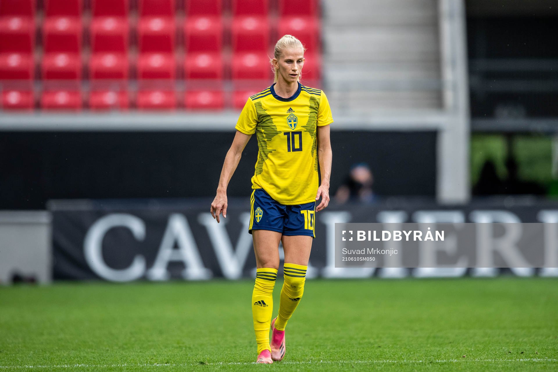 Sofia Jakobsson of Sweden