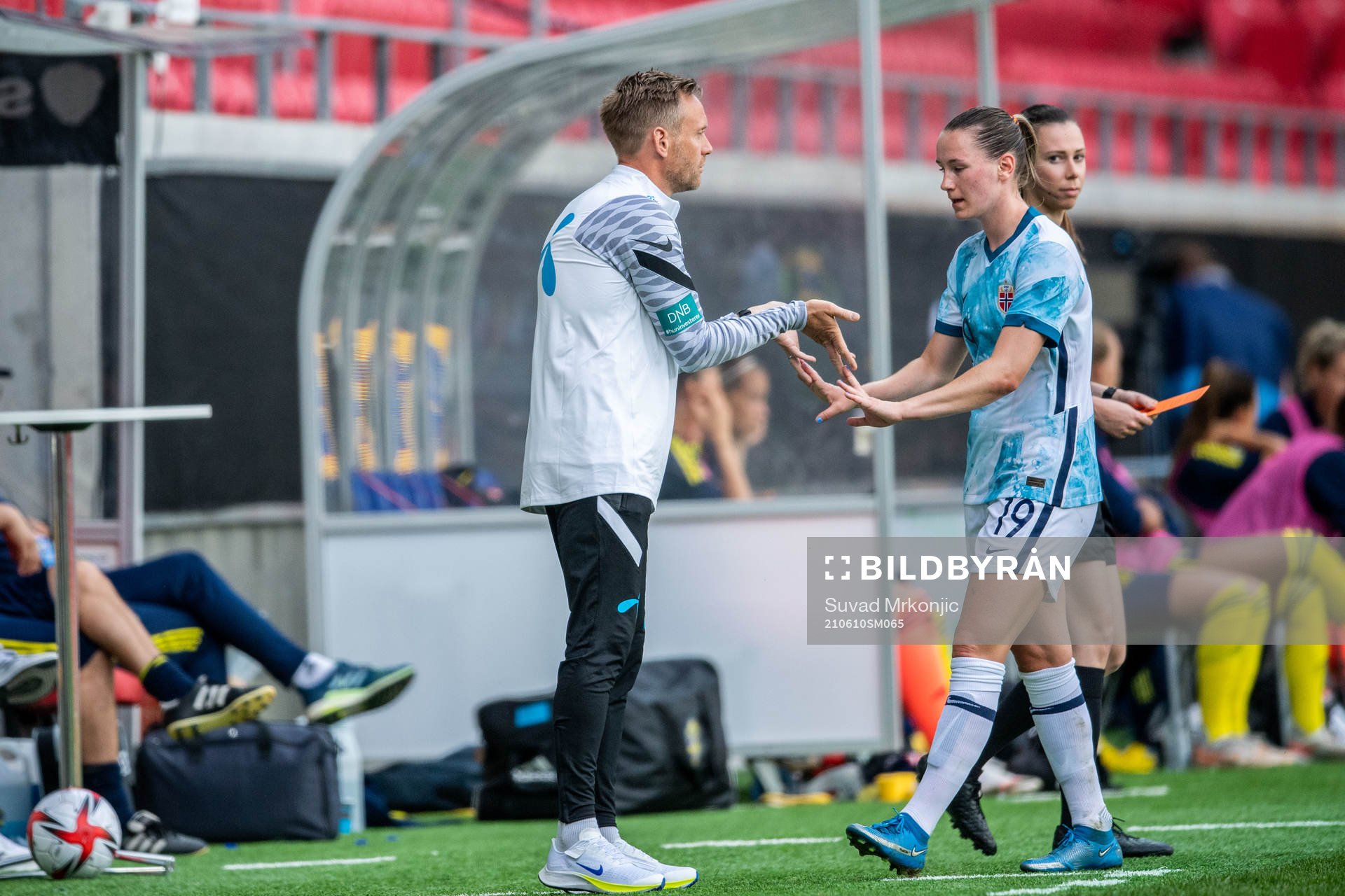 Martin Sjögren, head coach and Elisabeth Terland of Norway