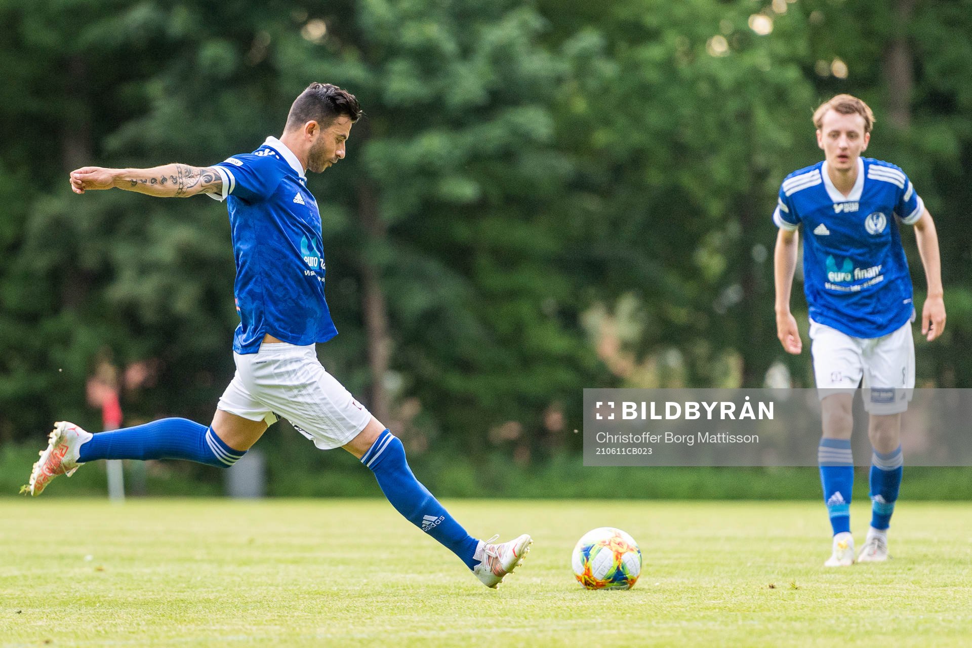 Lunds SKs Behrang Safari gör 2-0 på en frispark