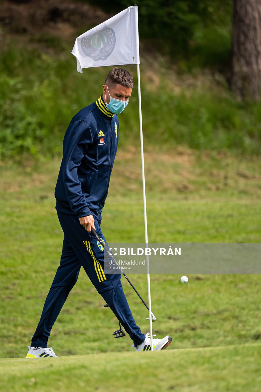 Mikael Lustig of the Swedish national football team golfing