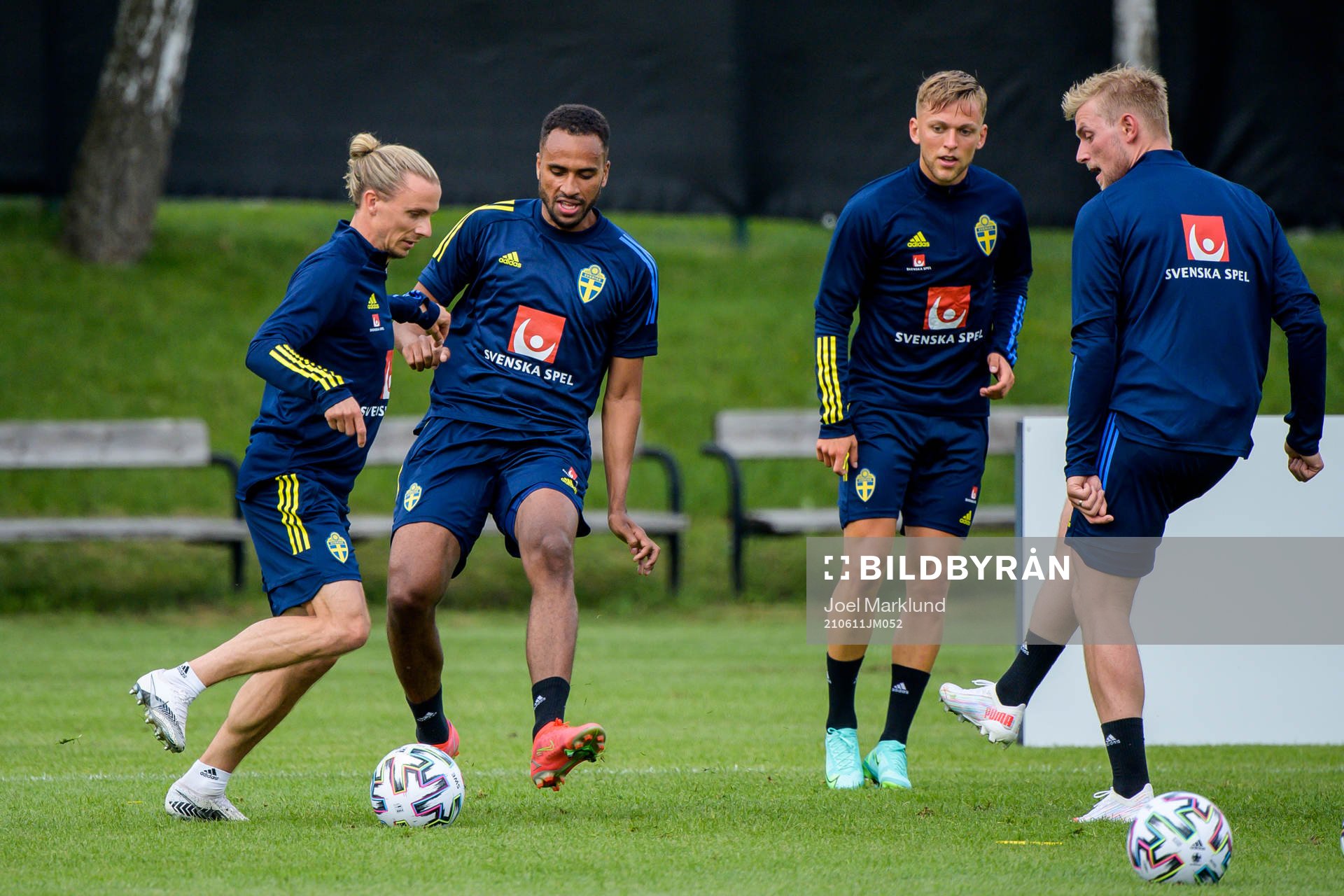 Niclas Hult, Isaac Kiese Thelin, Jesper Karlsson and Jacob