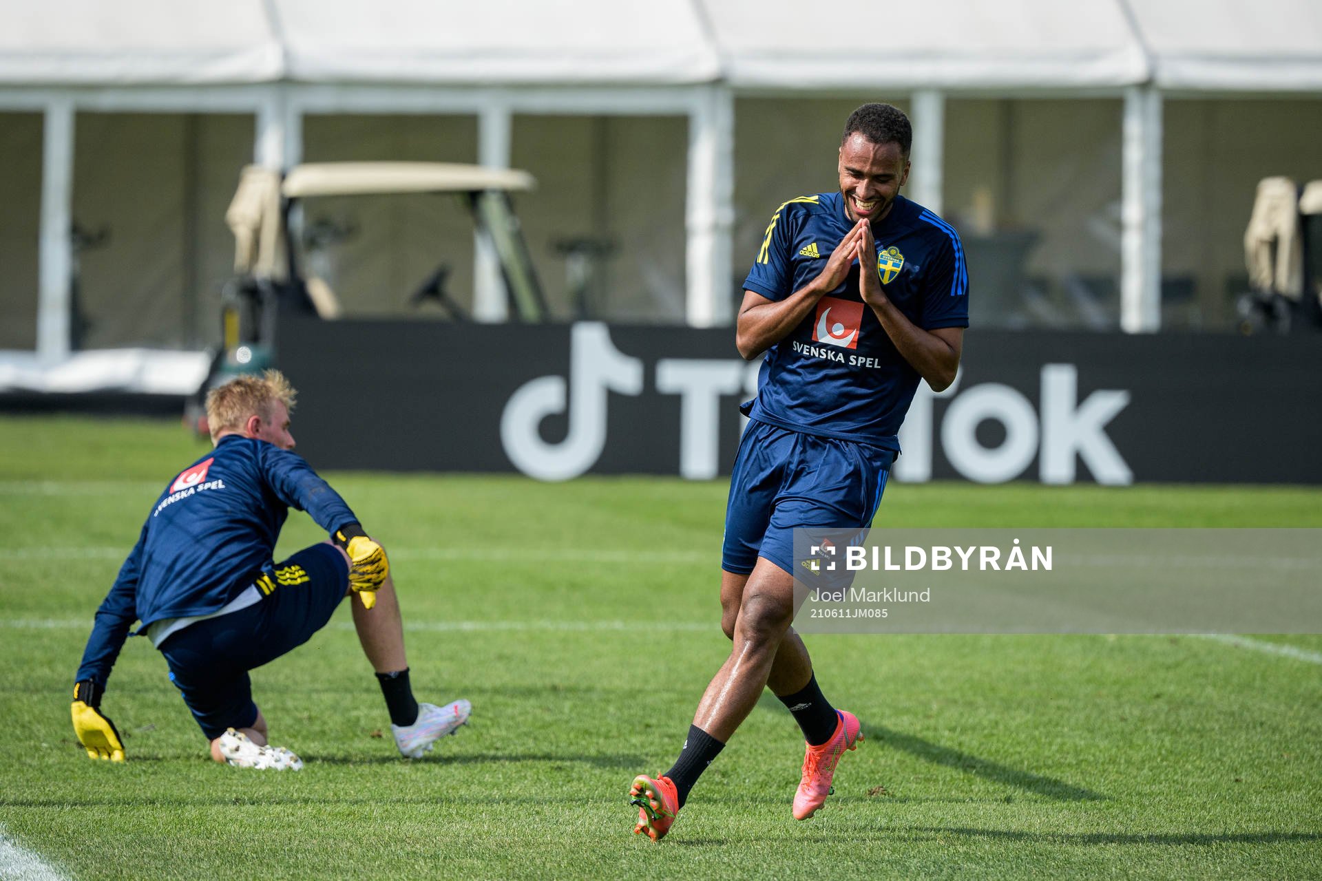 Isaac Kiese Thelin of the Swedish national football team's