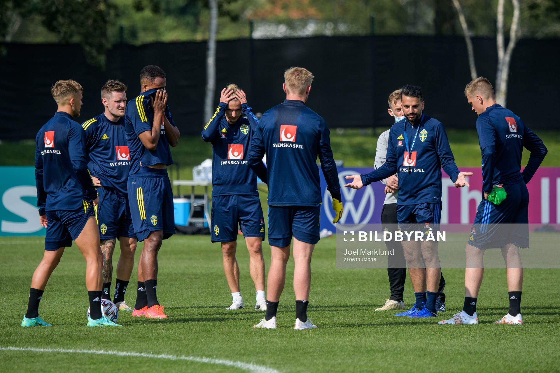 Jesper Karlsson, Isaac Kiese Thelin, Mattias Johansson, Niclas Hult, goalkeeper Jacob Rinne, performance manager Paul Balsom, Joakim Nilsson and Poya Asbaghi, temporary coach of the Swedish national football team's reserve squad at a training session during the UEFA Euro 2020 Football Championship on June 11, 2021 in Gothenburg.