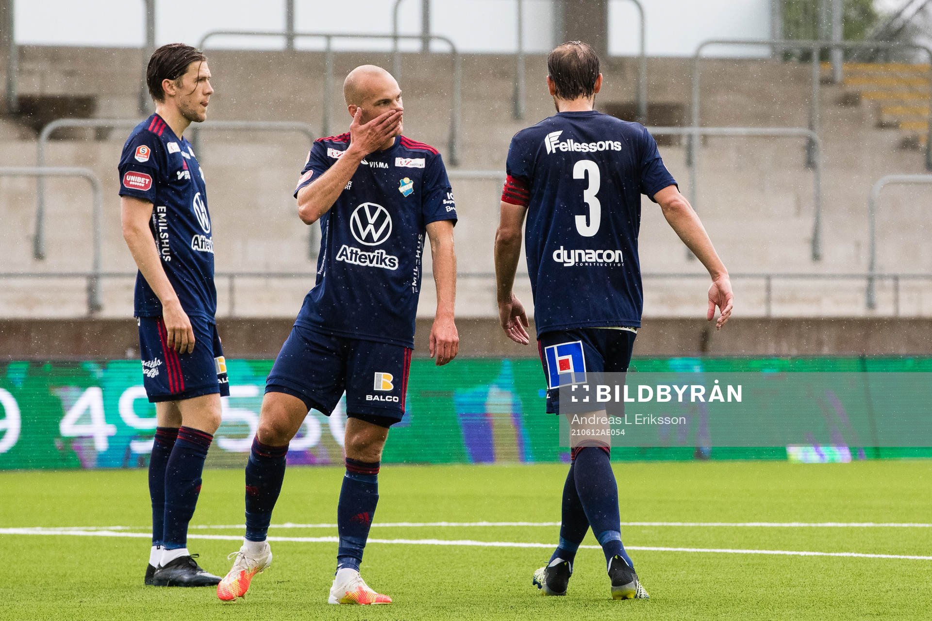 Östers John Stenberg, Jonathan Drott och Månz Berg deppar