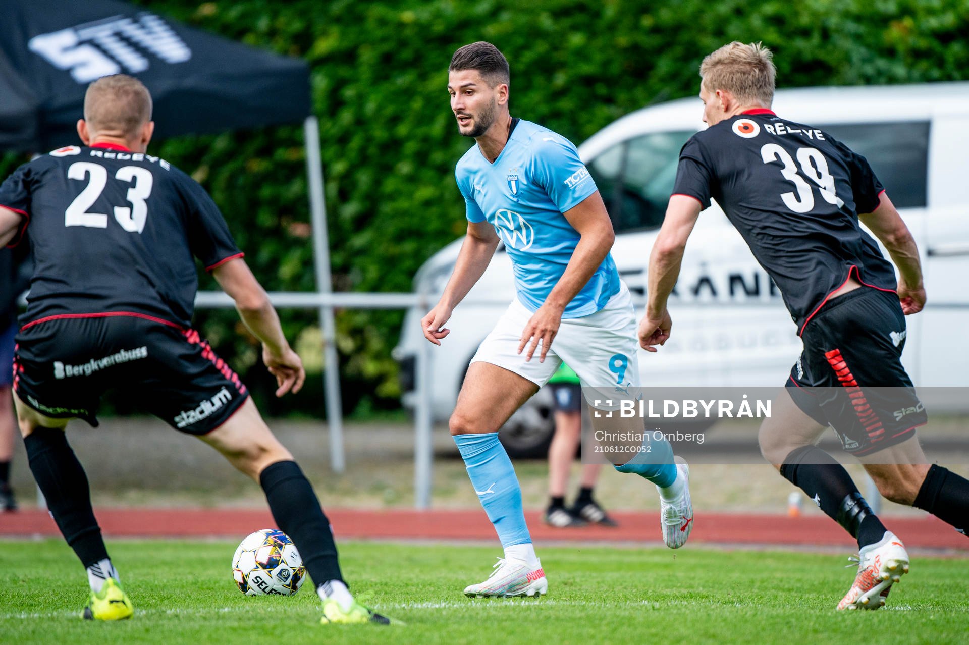 Malmö FFs Antonio Colak mot Kalmars Johan Stenmark och