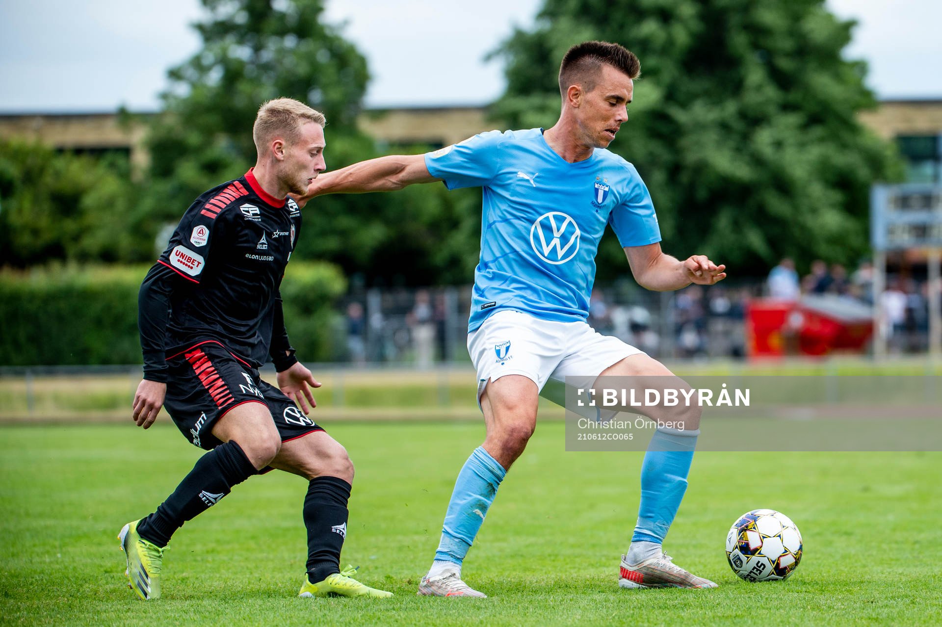 Kalmars Lucas Andrén och Malmö FFs Jonas Knudsen