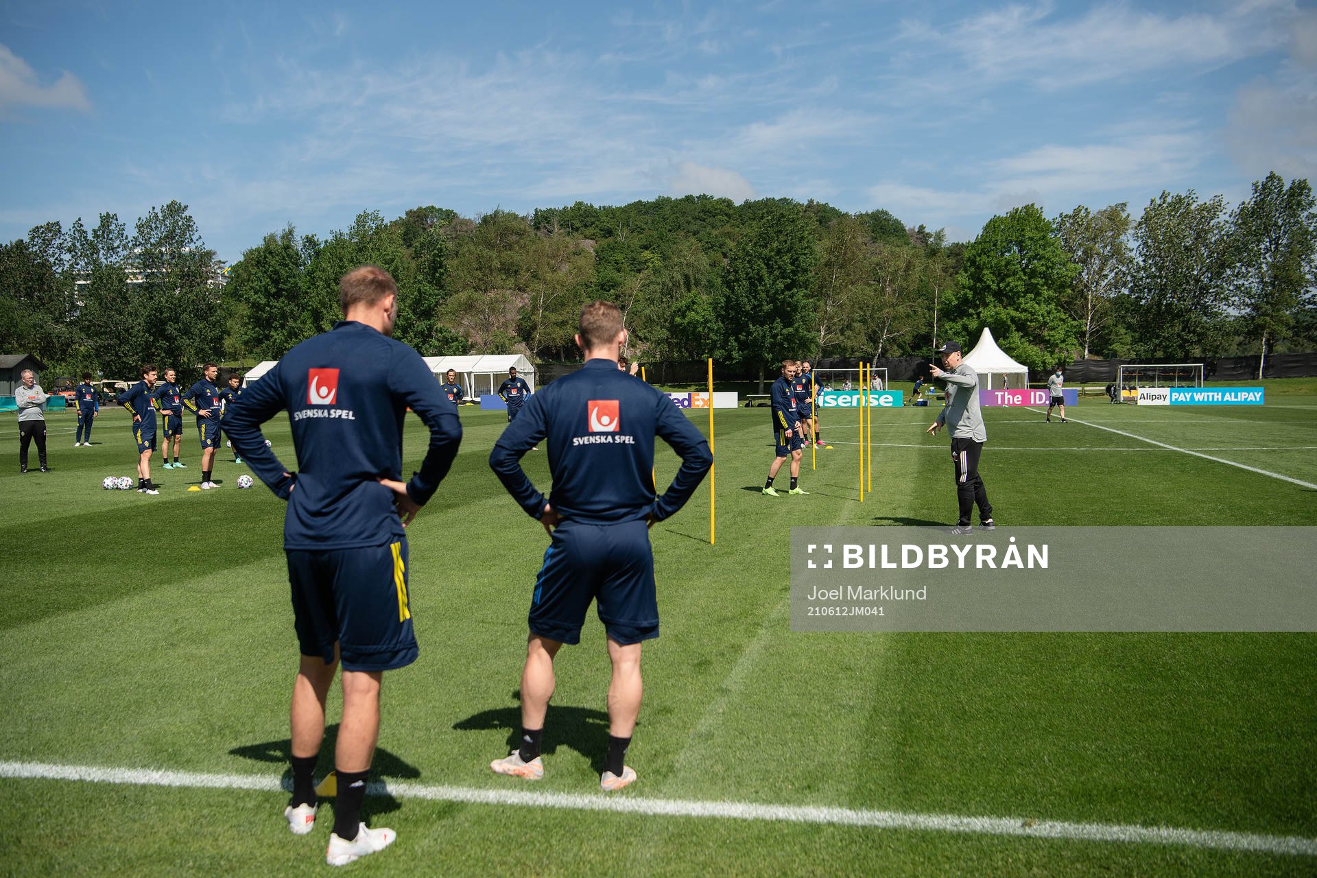 assistant coach Peter Wettergren of the Swedish national