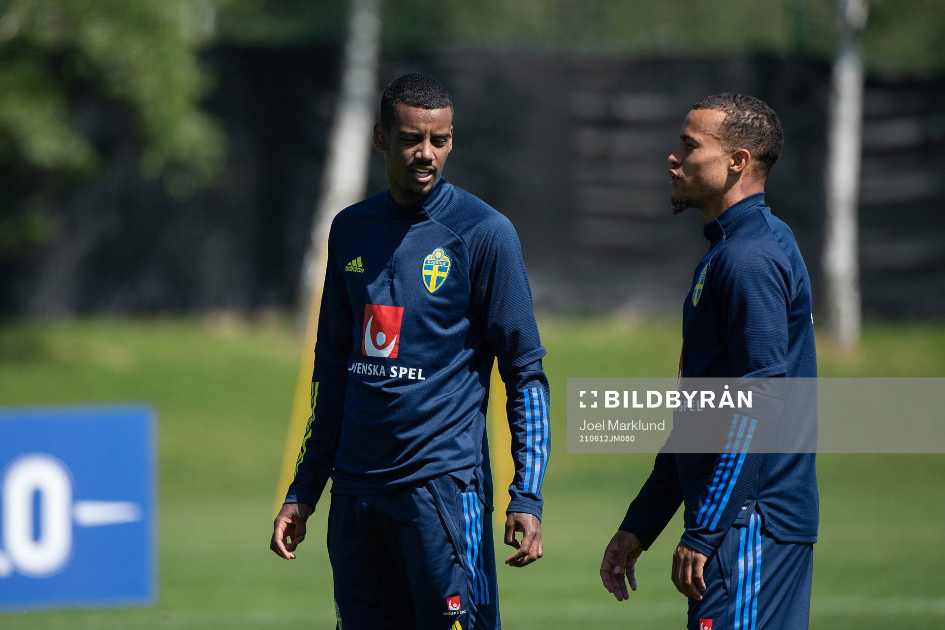 Alexander Isak and Robin Quaison of the Swedish national