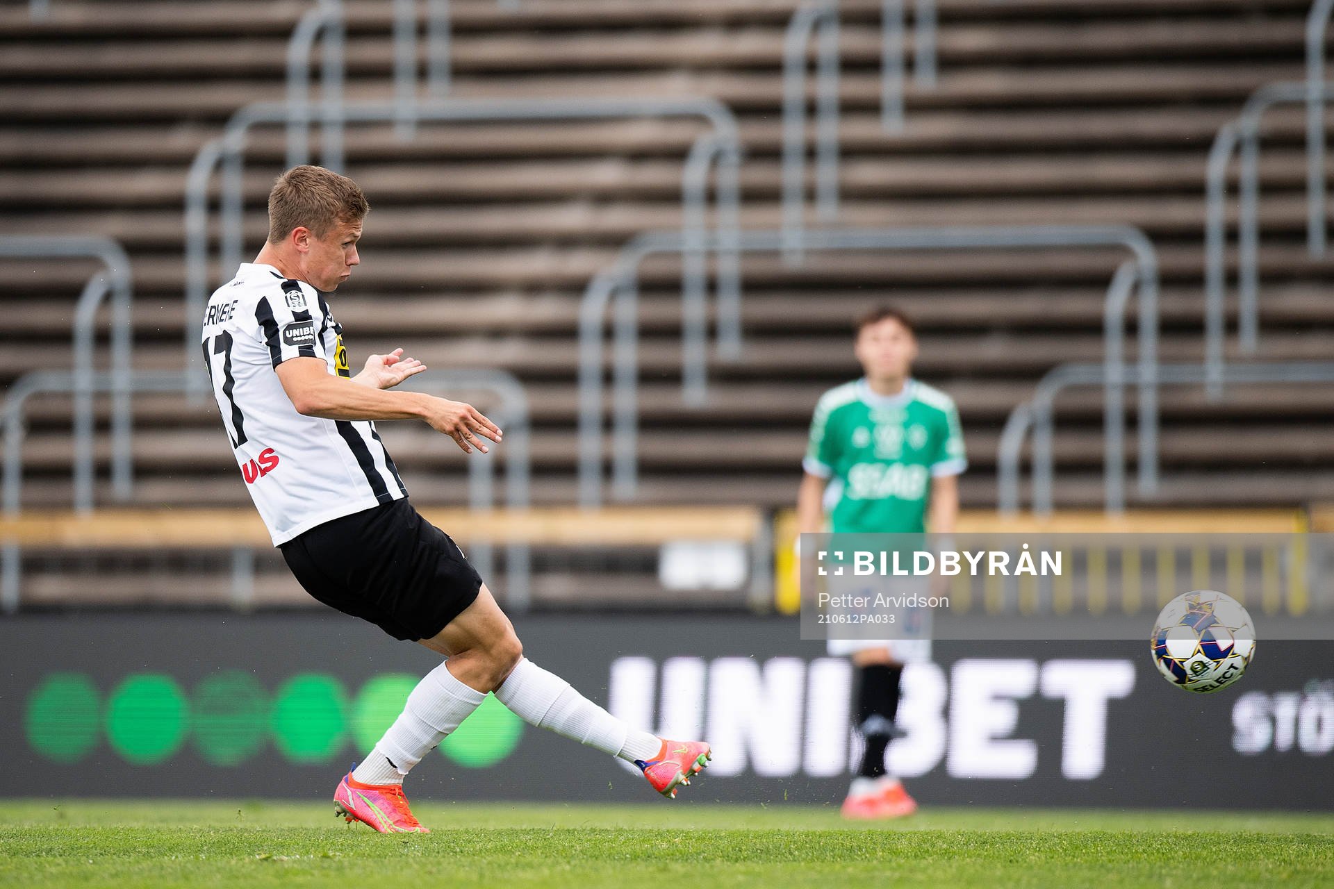 Landskronas Oscar Petersson gör 1-0