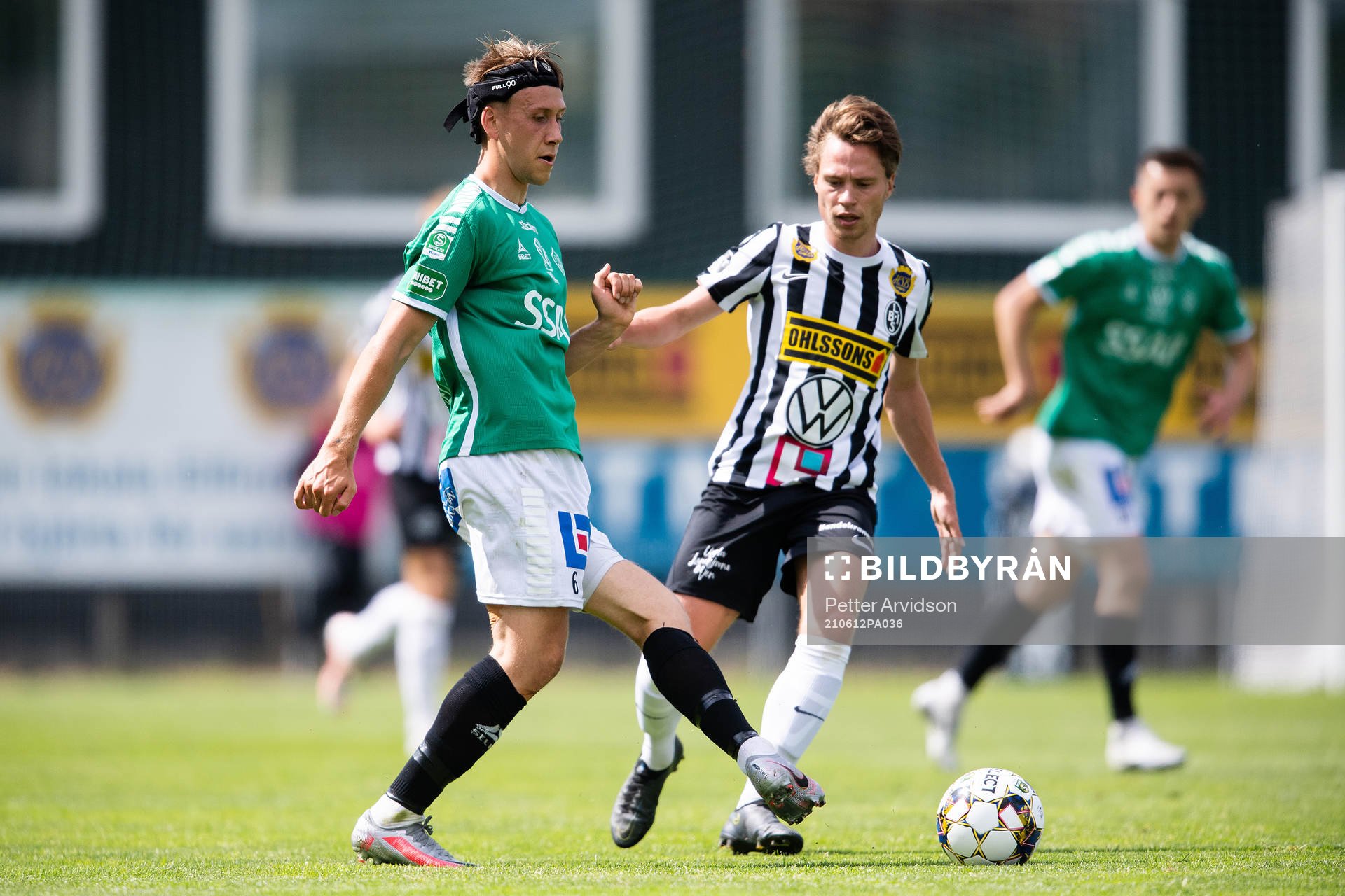 Brages Bjarni Mark Antonsson och Landskronas Filip Ottosson