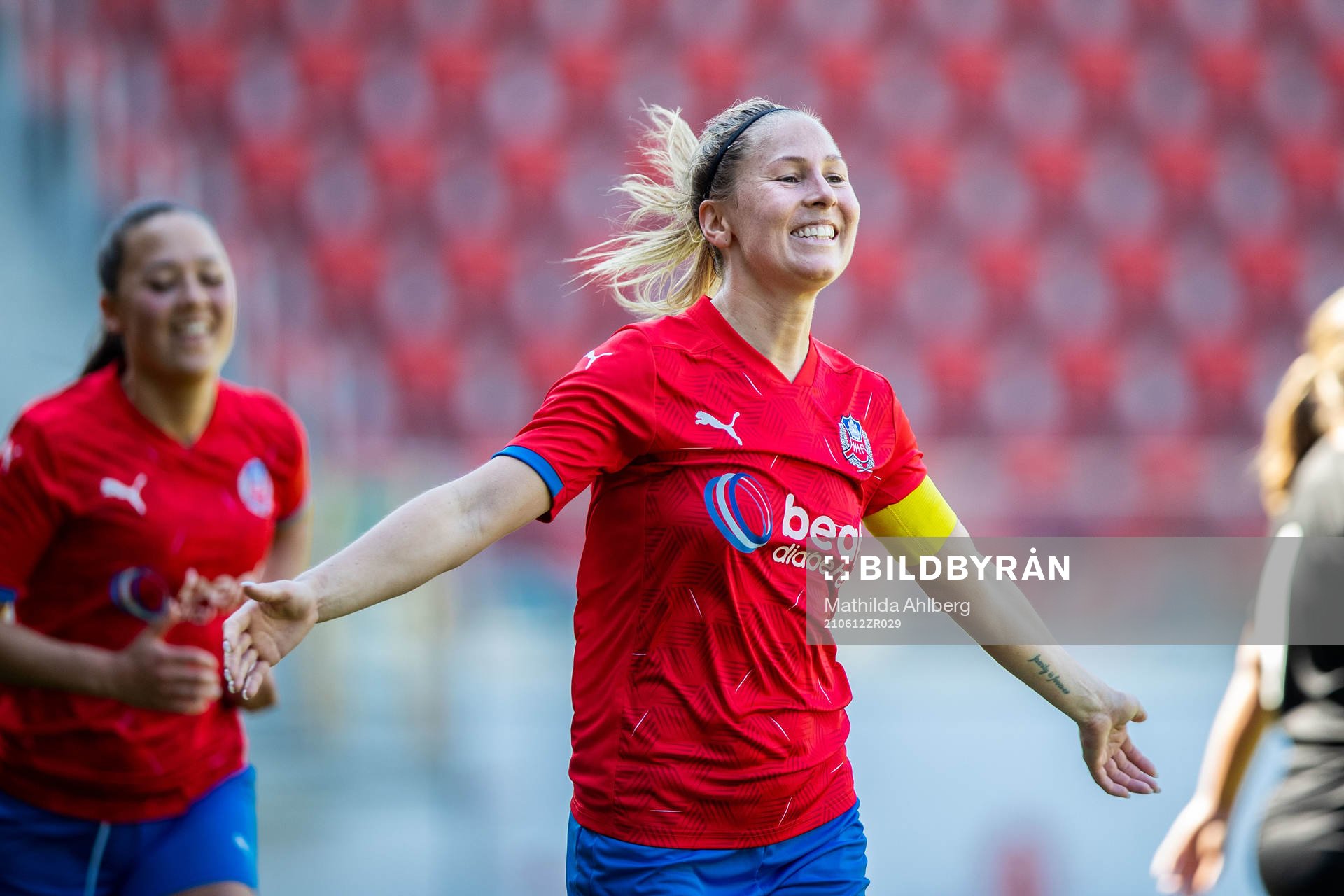 Helsingborgs Josefine Wiksell jublar