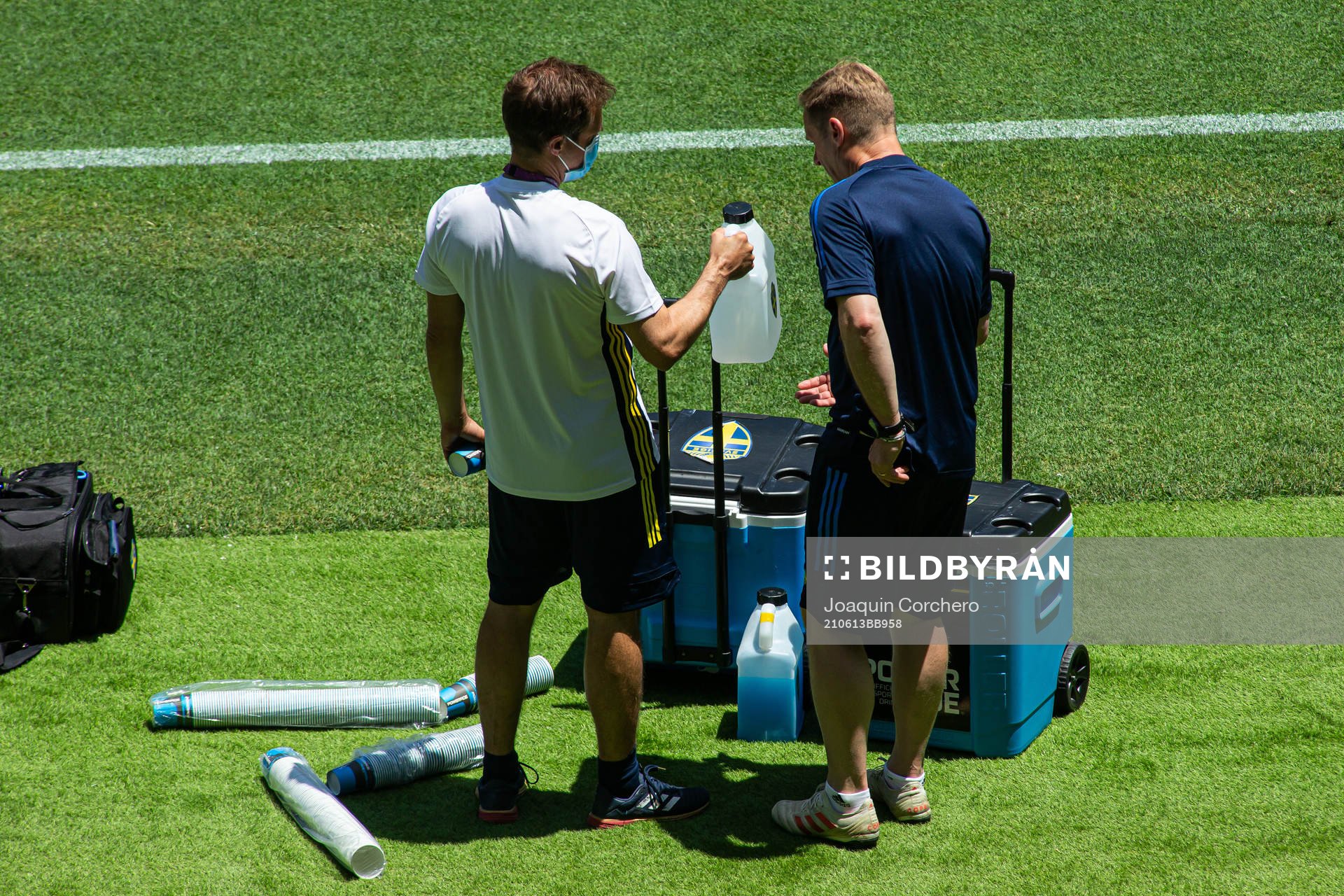 Team doctor Jonas Werner and performance manager Paul