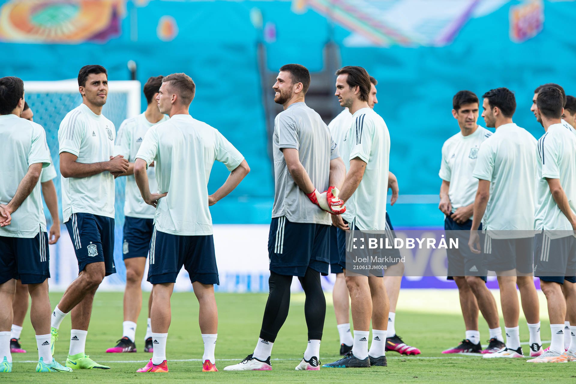 Unai Simon of the Spanish national football team at a training session during the UEFA Euro 2020 Football Championship on June 13, 2021 in Sevilla.