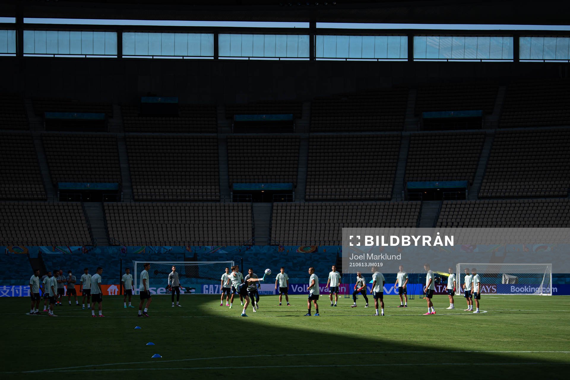 Players of the Spanish national football team at a training