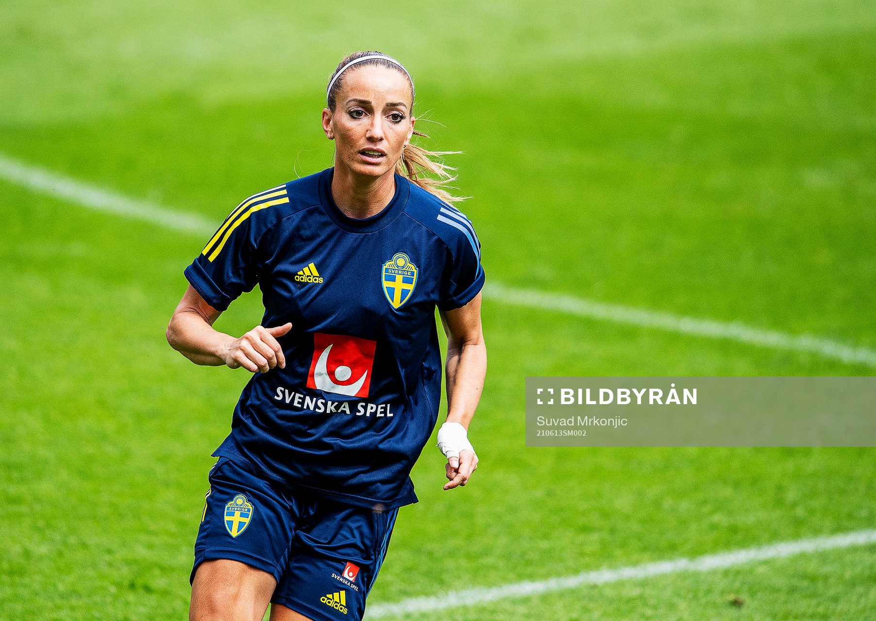 Kosovare Asllani of Sweden