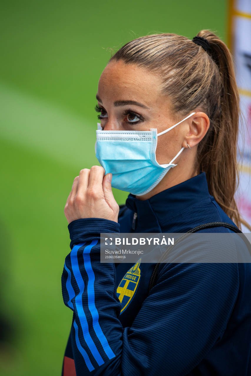Kosovare Asllani of Sweden