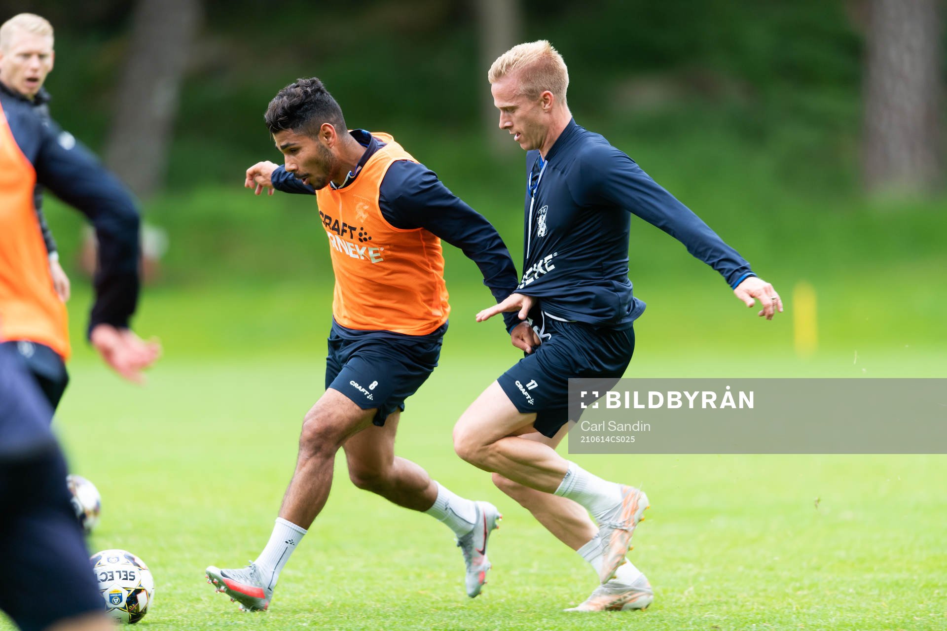 IFK Göteborgs Hosam Aiesh och  Oscar Wendt