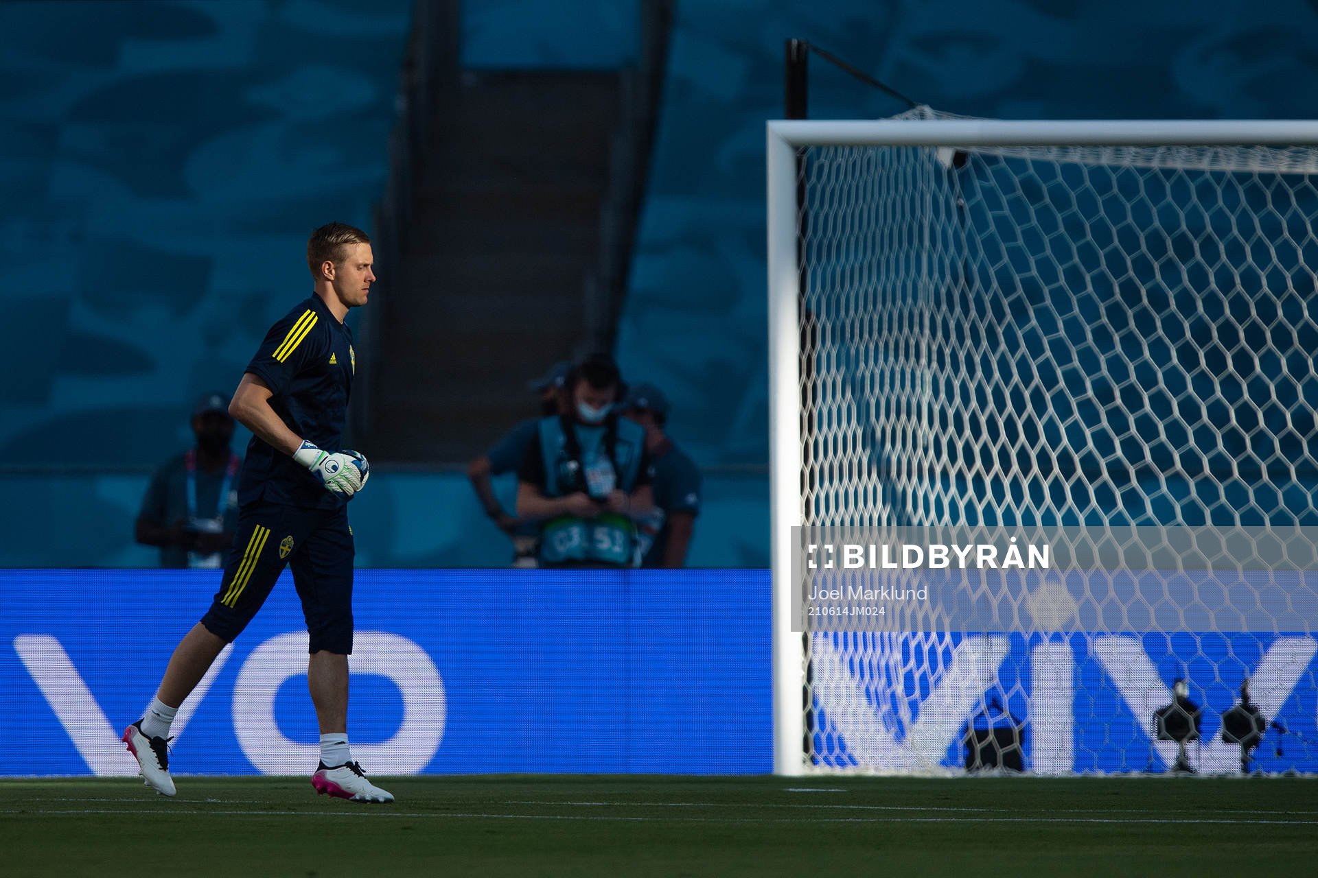 goalkeeper Karl-Johan Johnsson