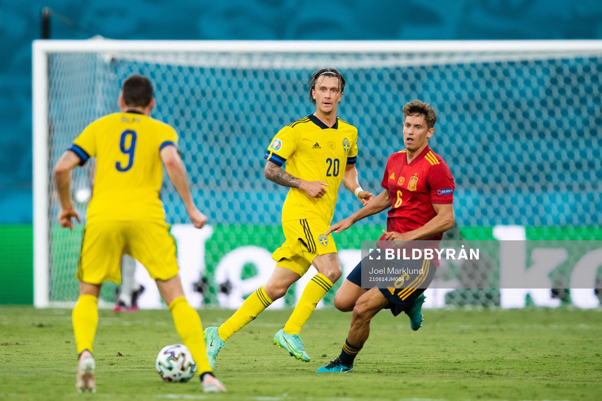 Kristoffer Olsson of Sweden and Marcos Llorente Marcos
