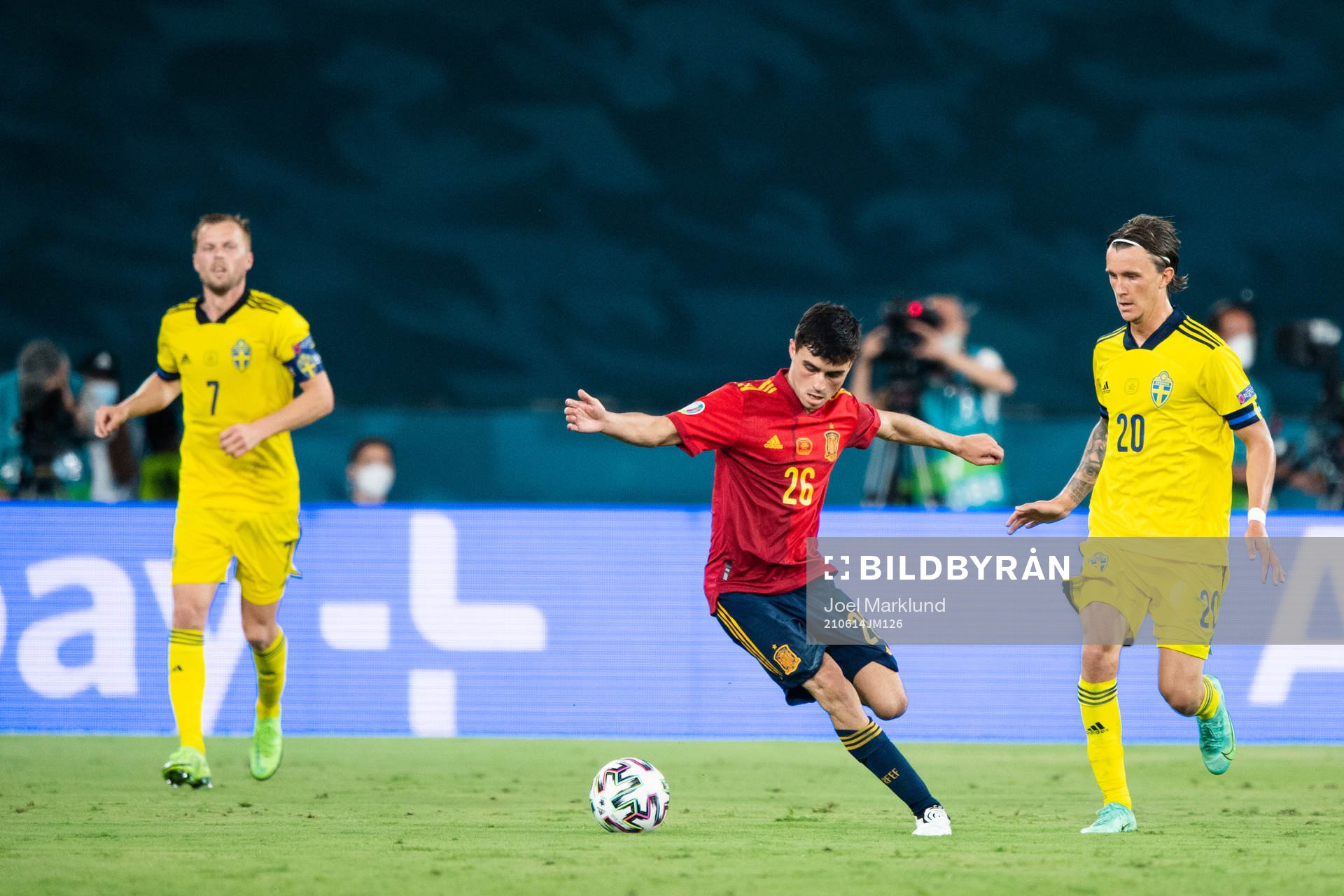 Pedri Pedri of Spain and Kristoffer Olsson of Sweden