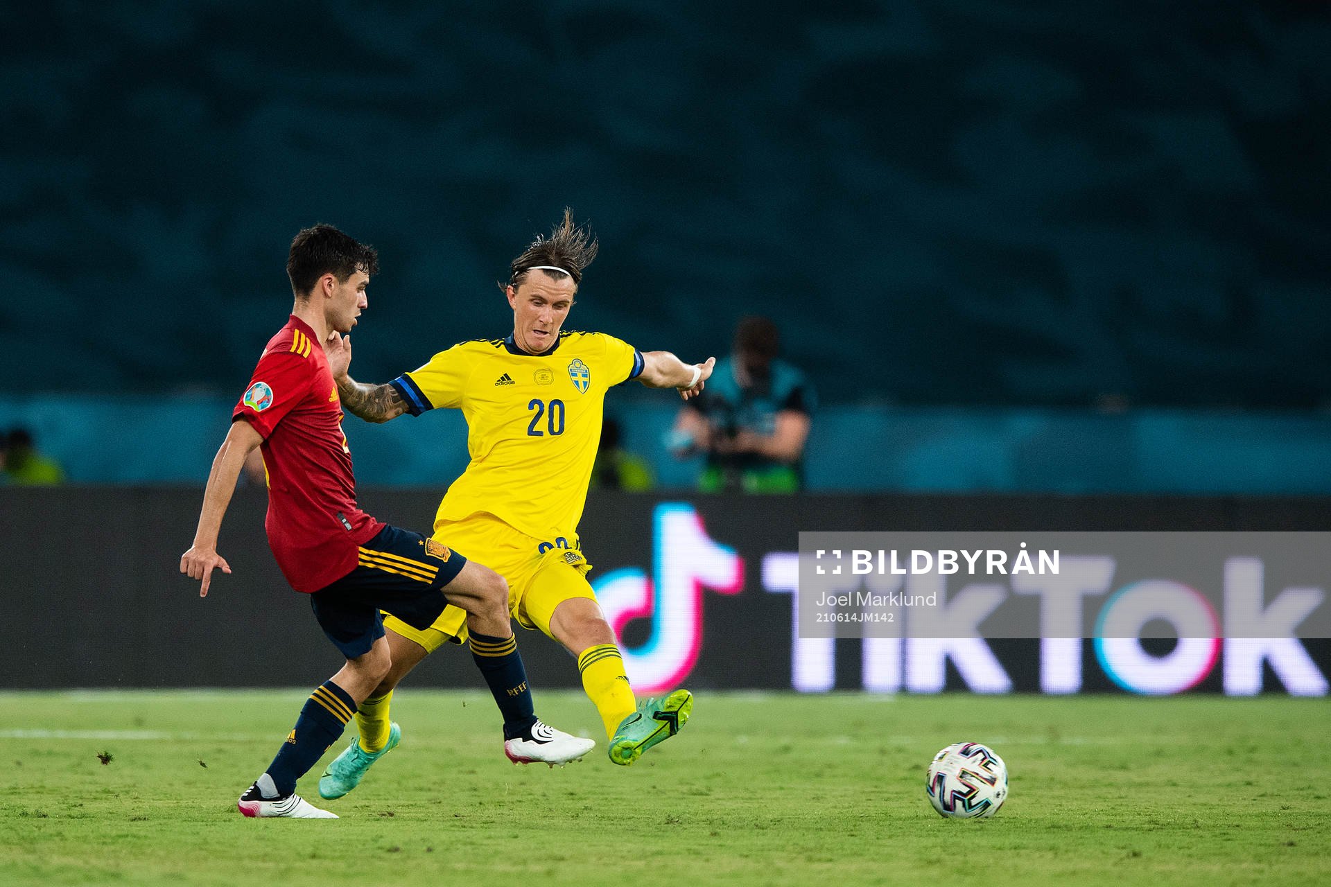 Pedri Pedri of Spain and Kristoffer Olsson of Sweden