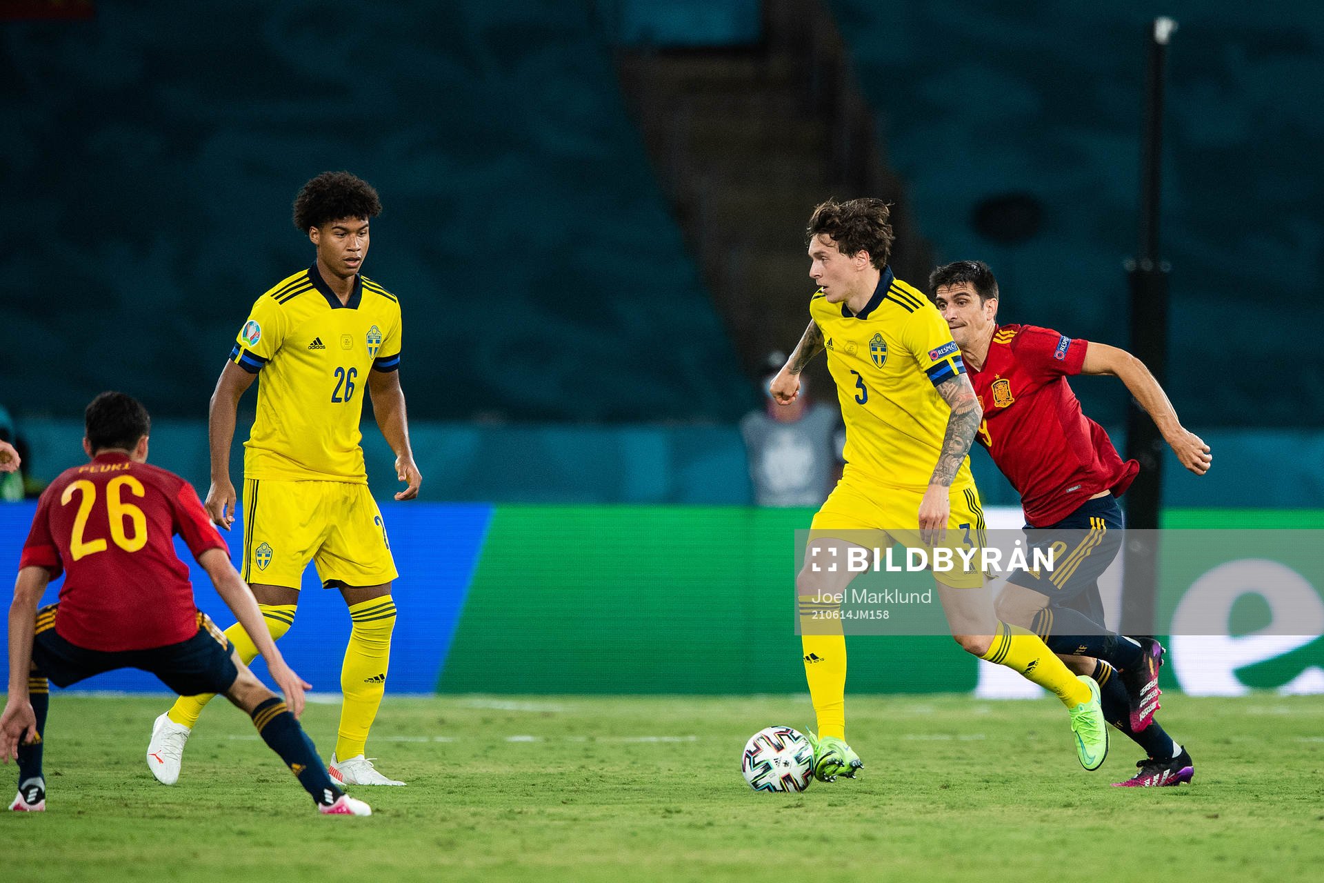 Victor Nilsson Lindelöf of Sweden and Gerard Moreno