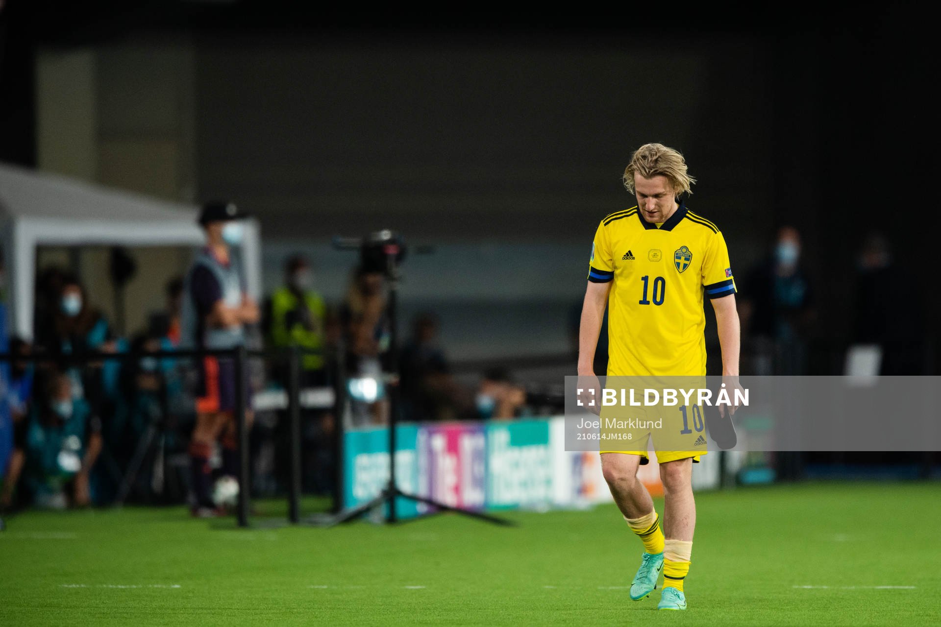 Emil Forsberg of Sweden looks dejected