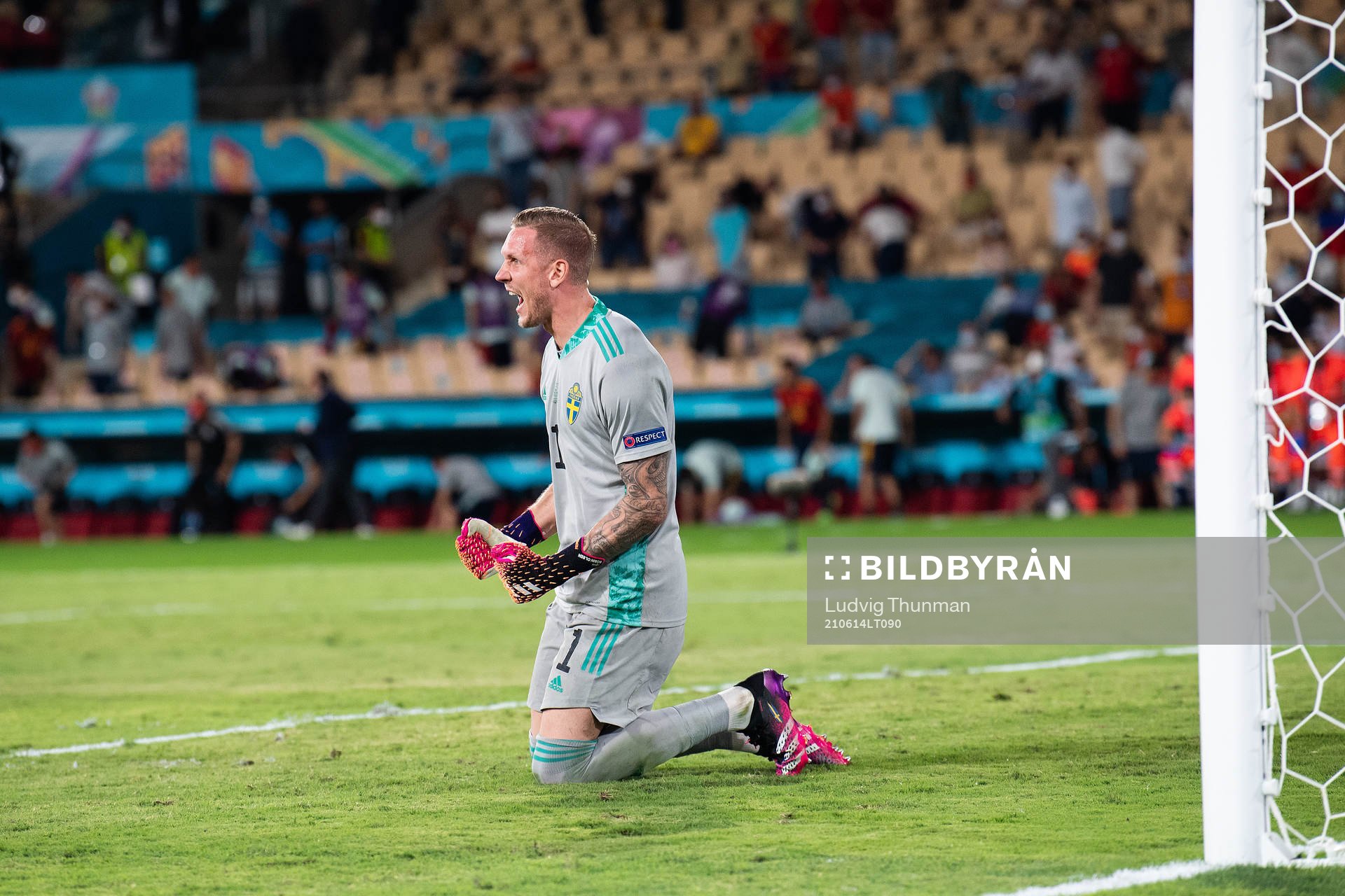 goalkeeper Robin Olsen of Sweden celebrates during the UEFA Euro 2020 Football Championship match between Spain and Sweden on June 14, 2021 in Seville.