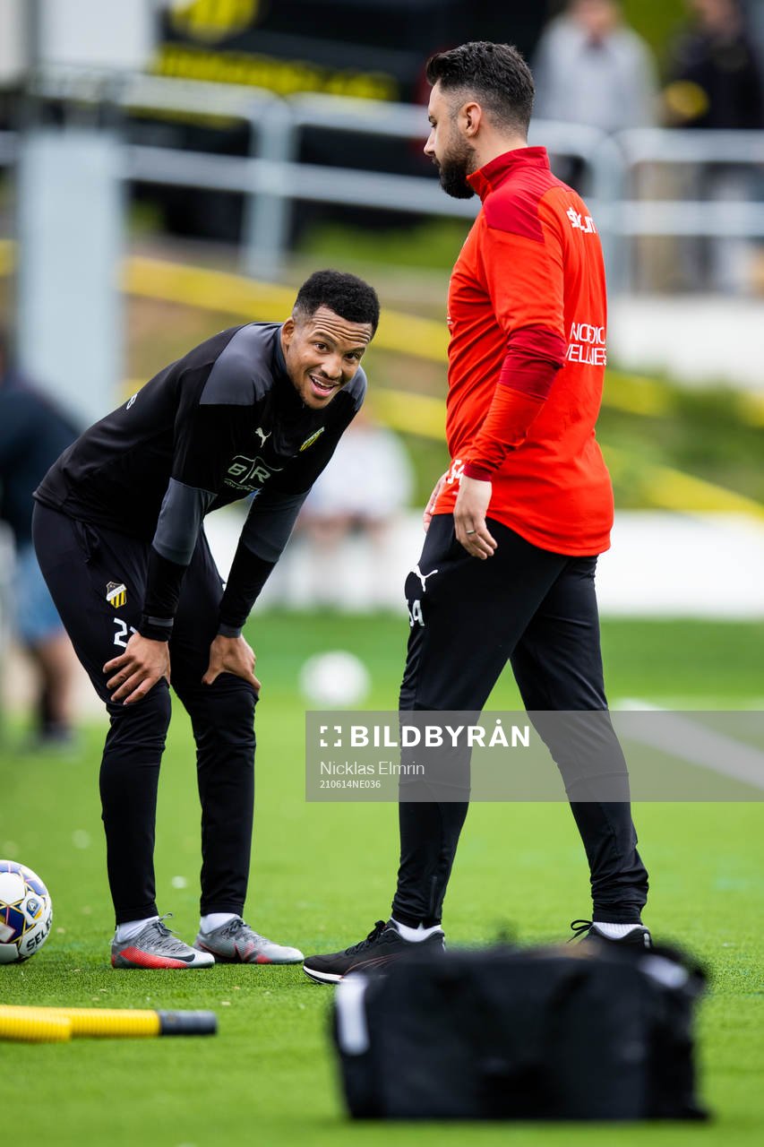 Häckens Martin Olsson och Fysioterapeut