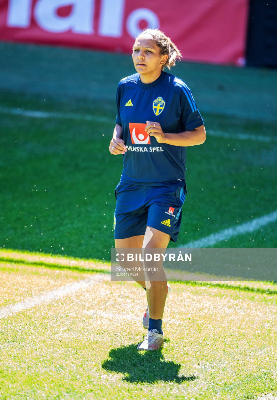 Madelen Janogy of Sweden