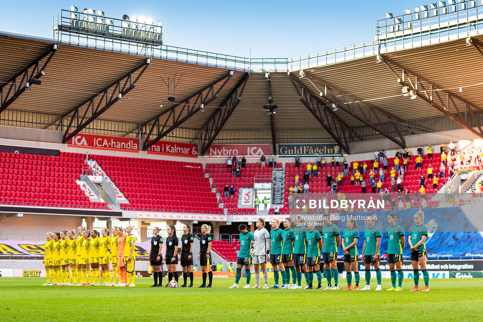 Players of Sweden and Australia prior to the international
