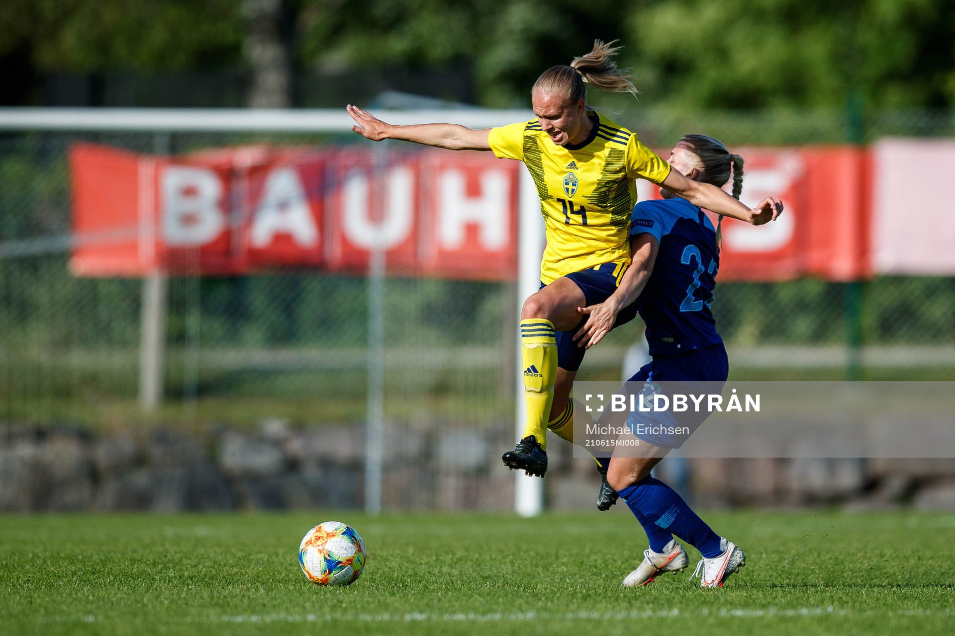 Sveriges Matilda Plan och Finlands Isabella Mattsson