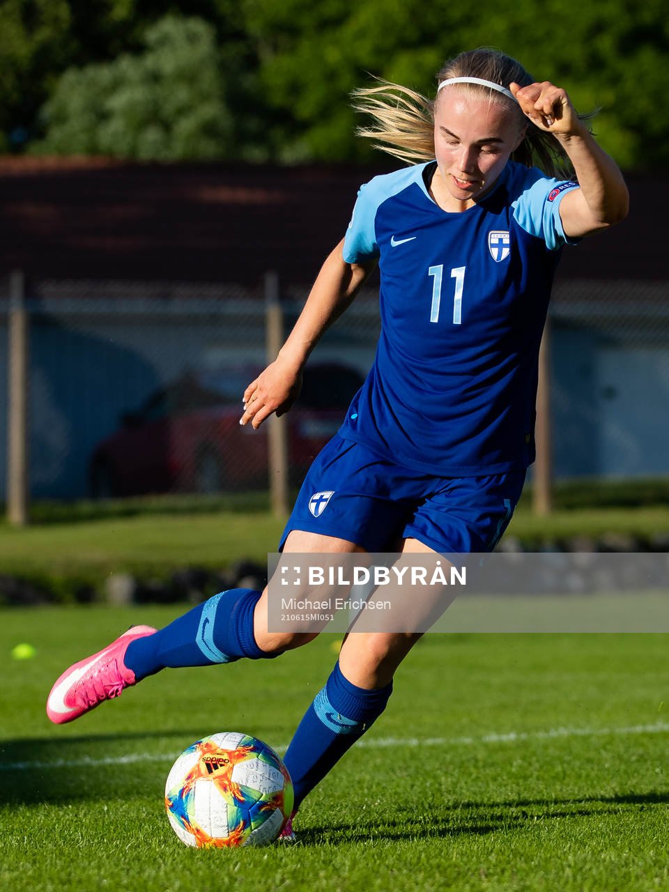 Finlands Aino Vuorinen under fotbollsmatchen mellan Sverige och Finland den 15 juni 2021 i Munkedal. 
