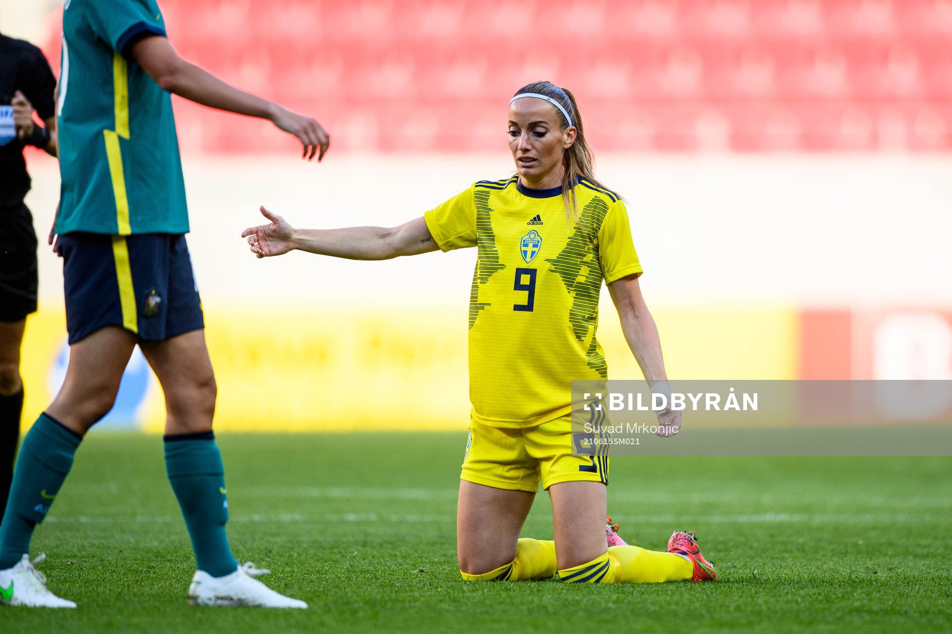 Kosovare Asllani of Sweden