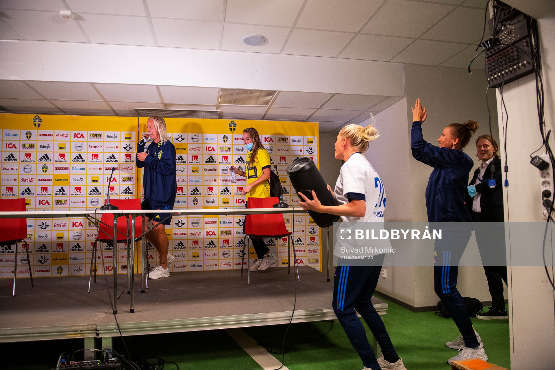 Olivia Schough and Emma Berglund celebrates Caroline Seger