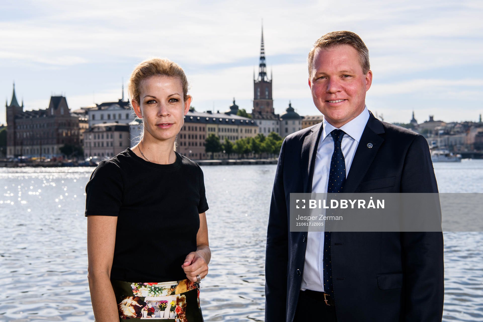 Finansborgarråd Anna König Jerlmyr och Svenska
