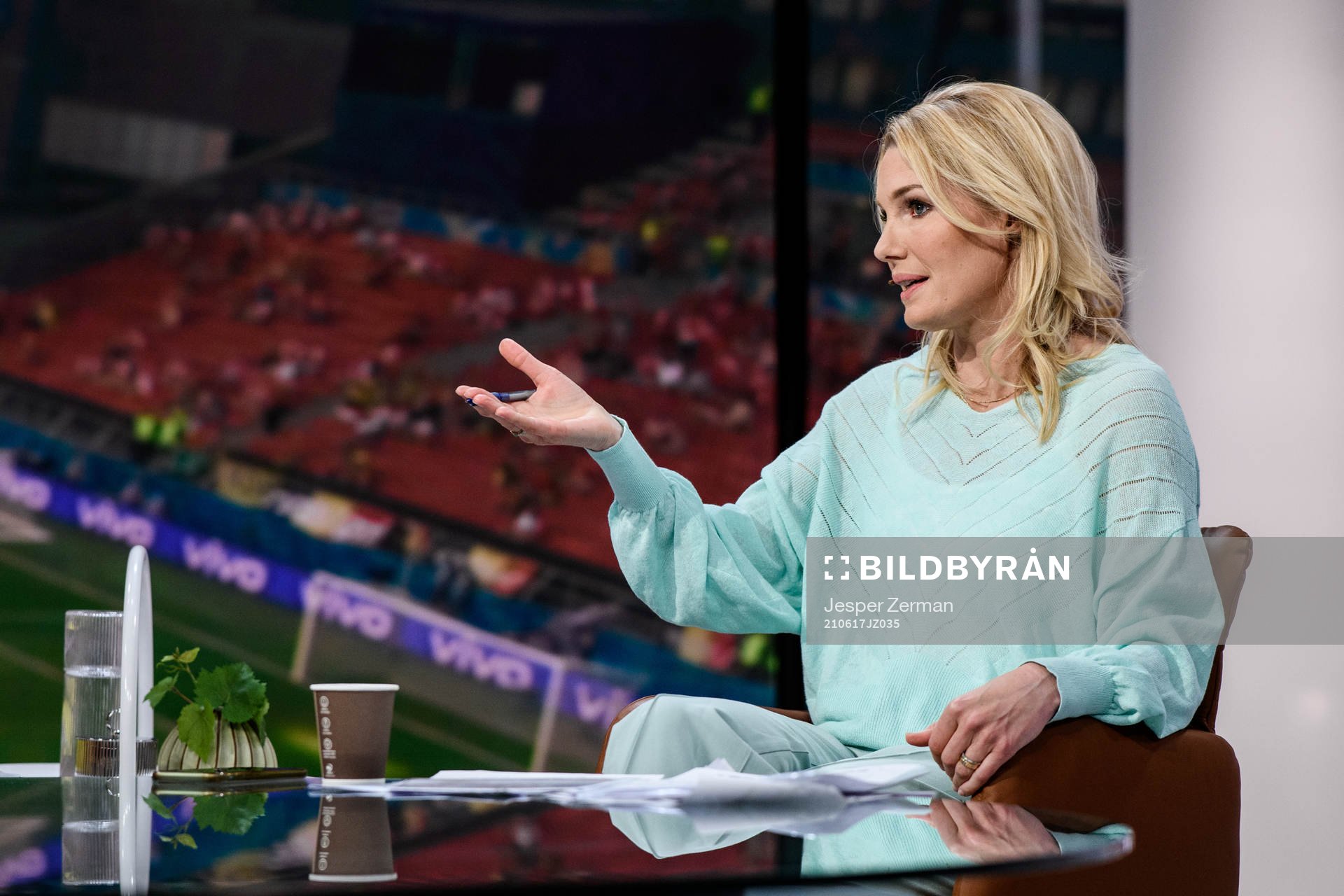 s Hanna Marklund i TV4:s EM-studio