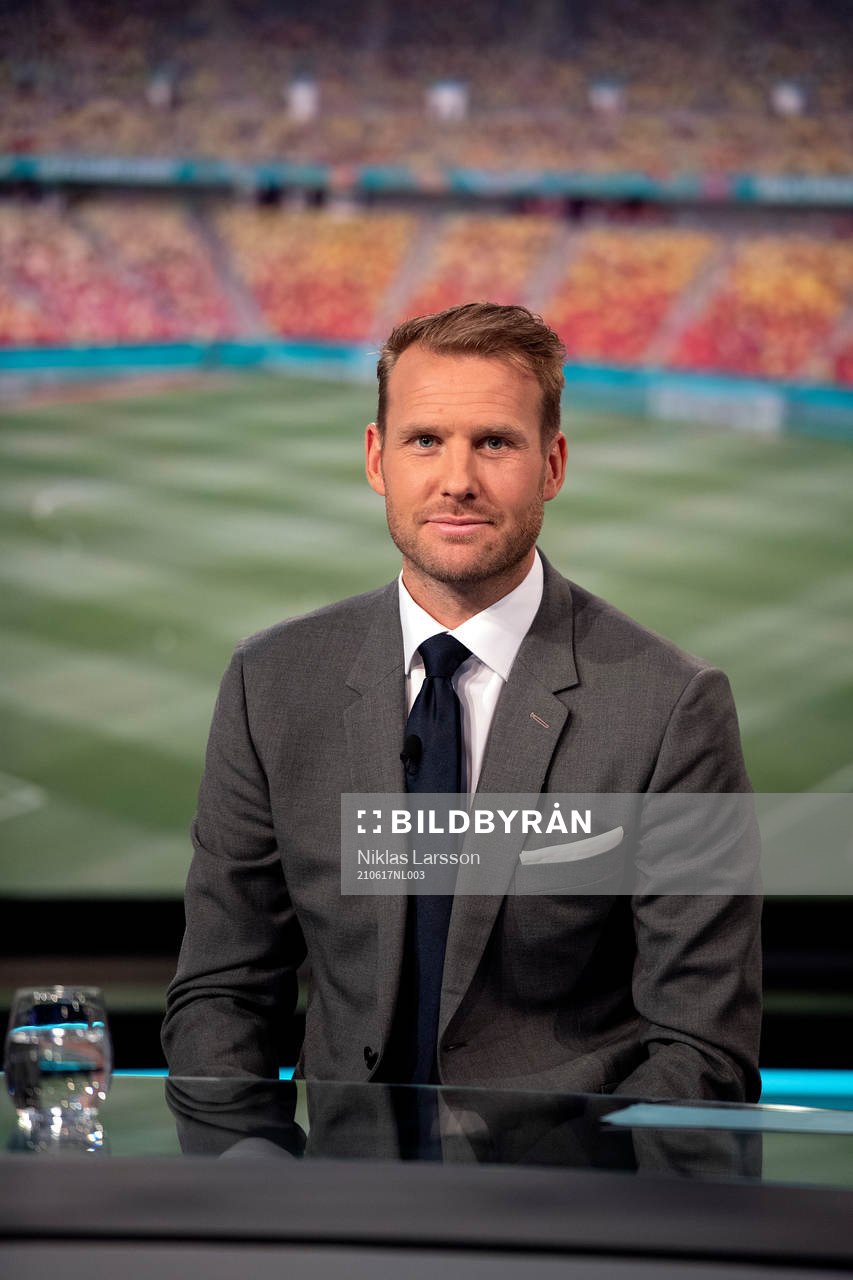s Ola Toivonen i SVT:s EM-studio
