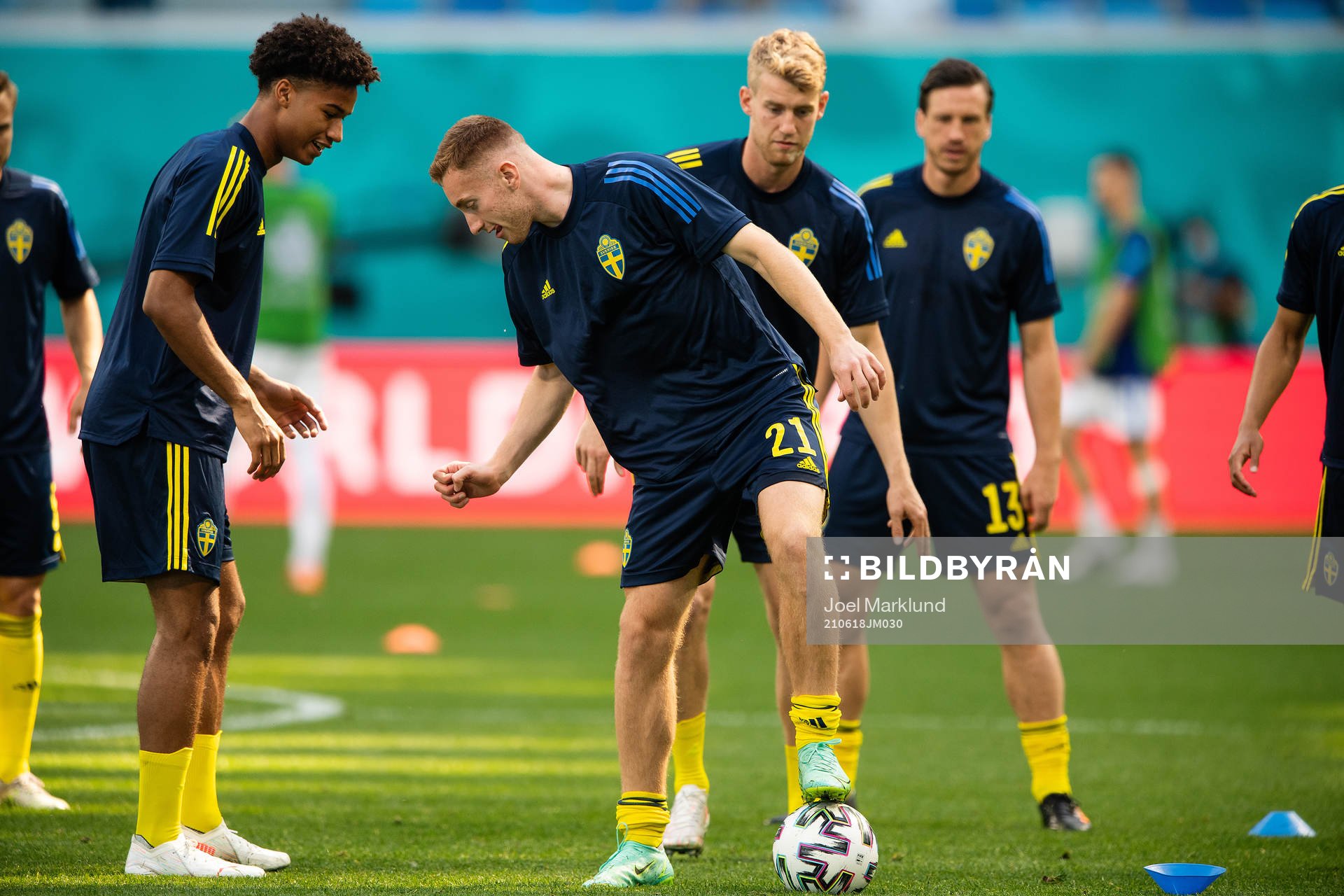 Jens Cajuste, Dejan Kulusevski and Filip Helander of Sweden