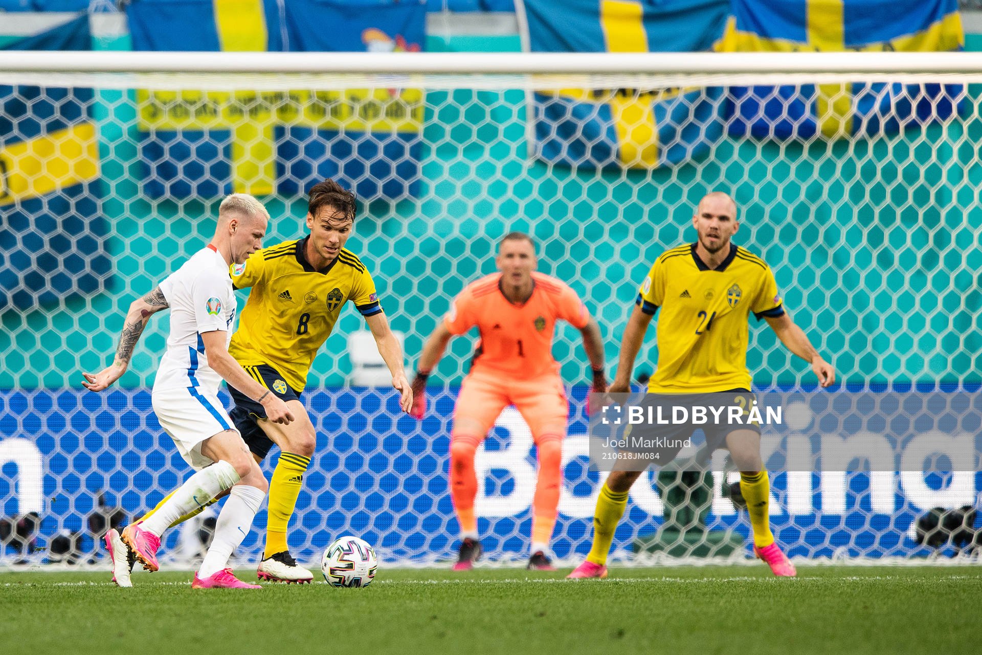 Ondrej Duda of Slovakia against Albin Ekdal and Marcus