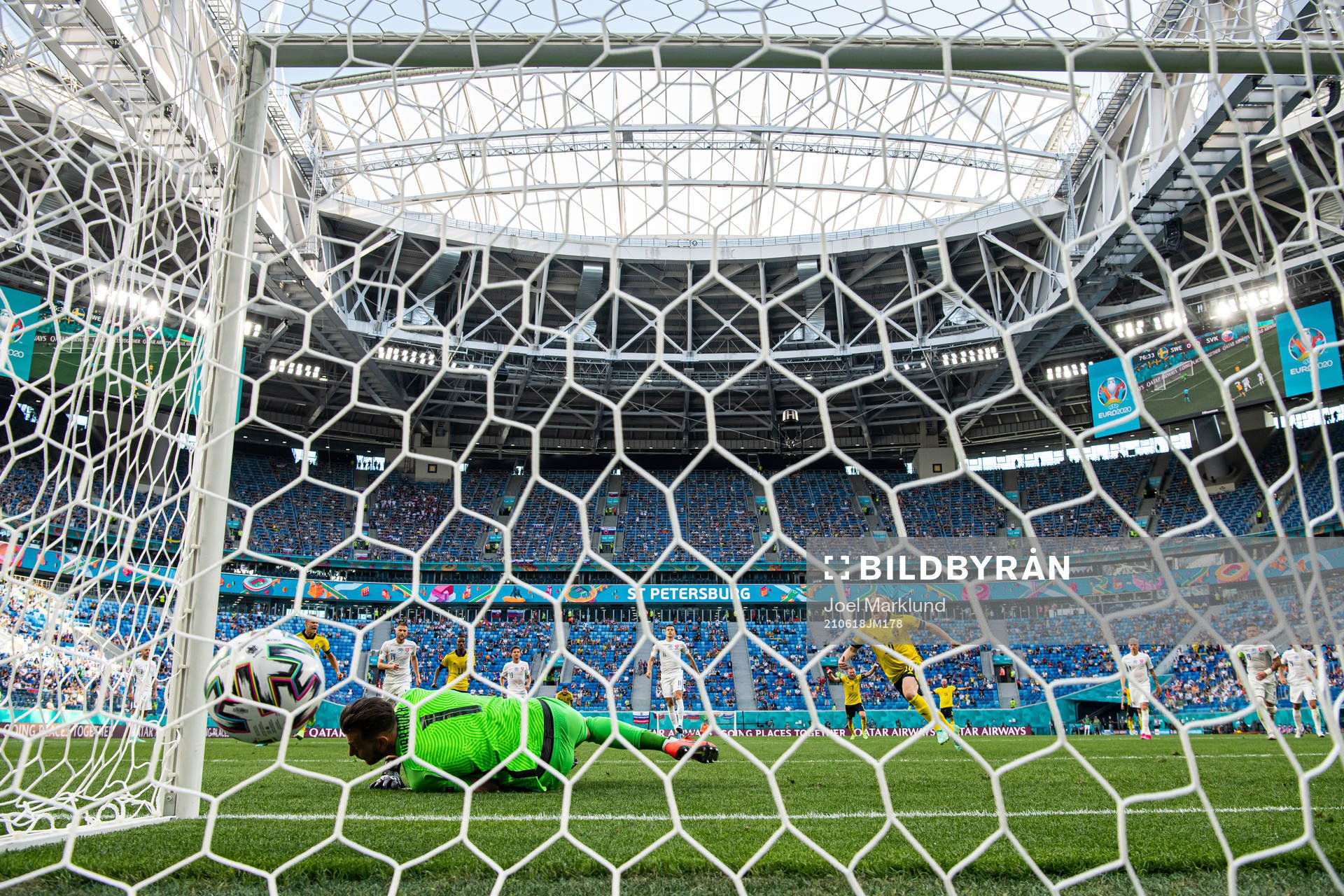 Emil Forsberg of Sweden celebrates