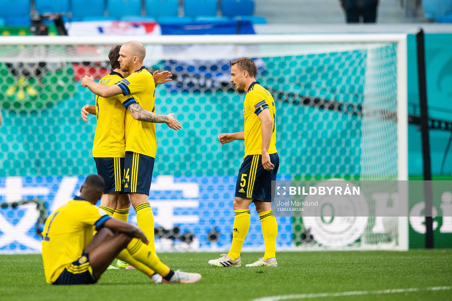 Victor Nilsson Lindelöf and Marcus Danielson of Sweden